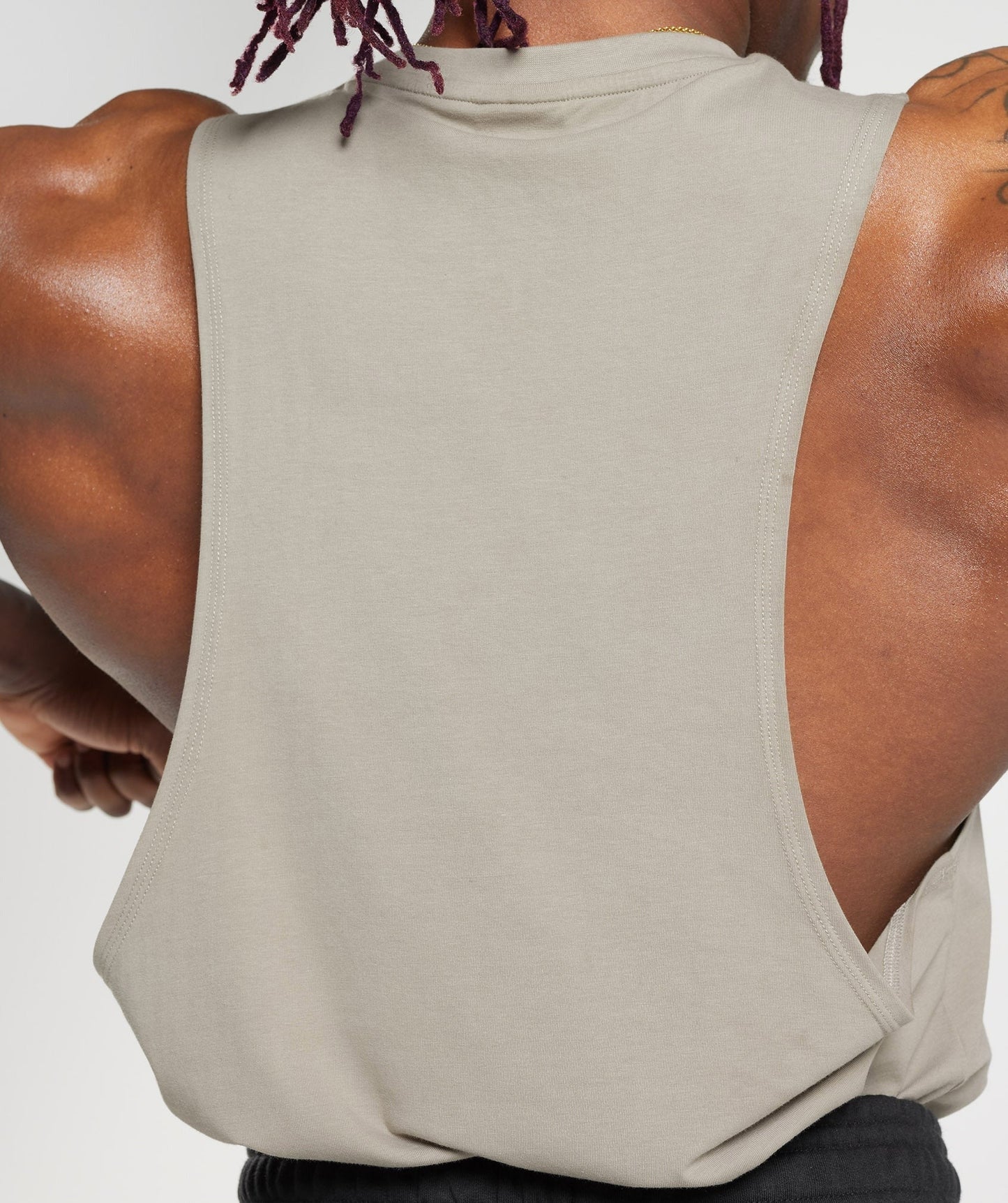 Gymshark Legacy Drop Arm Tank - Ecru Brown
