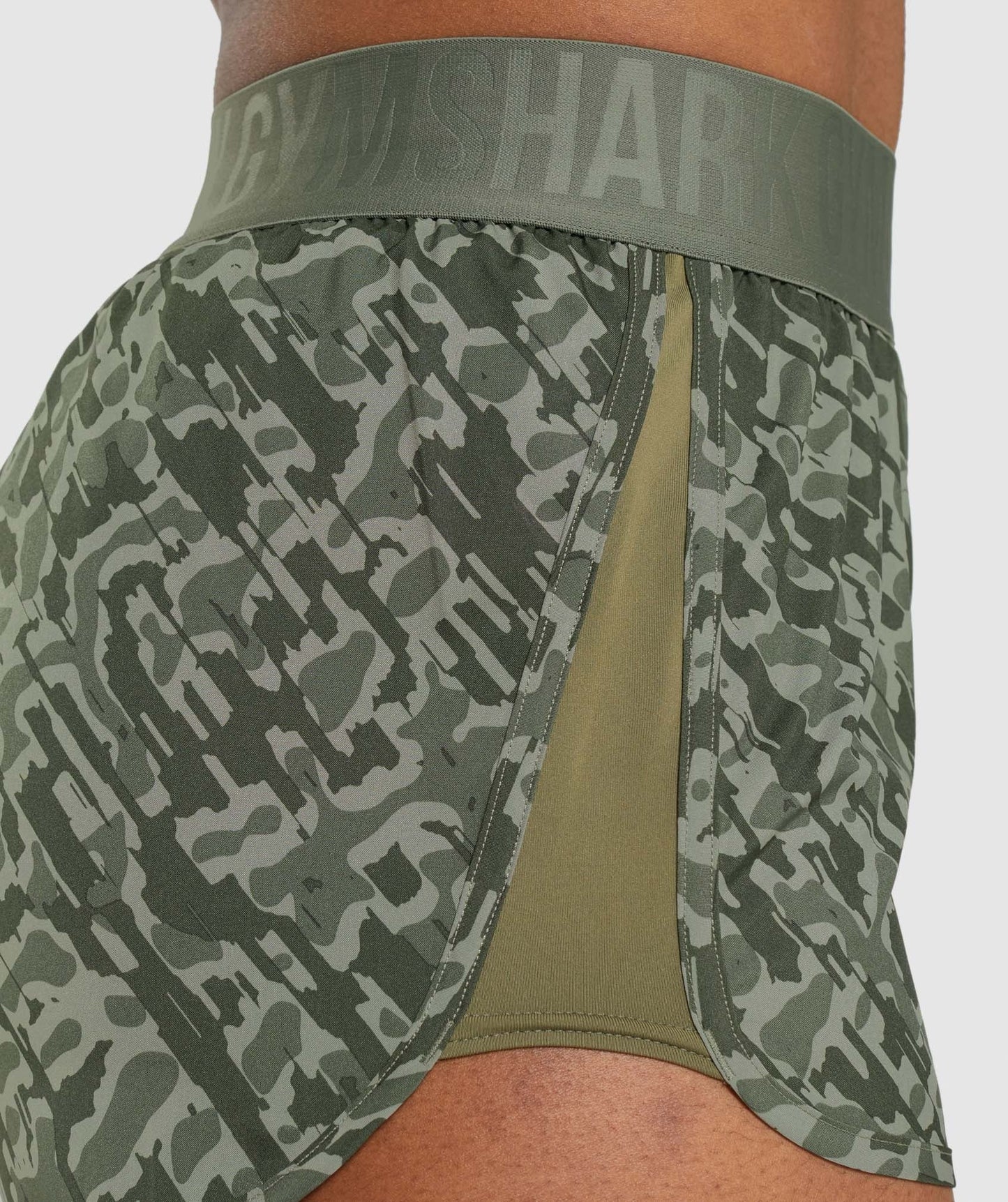 Gymshark Training Loose Fit Shorts - Green Print