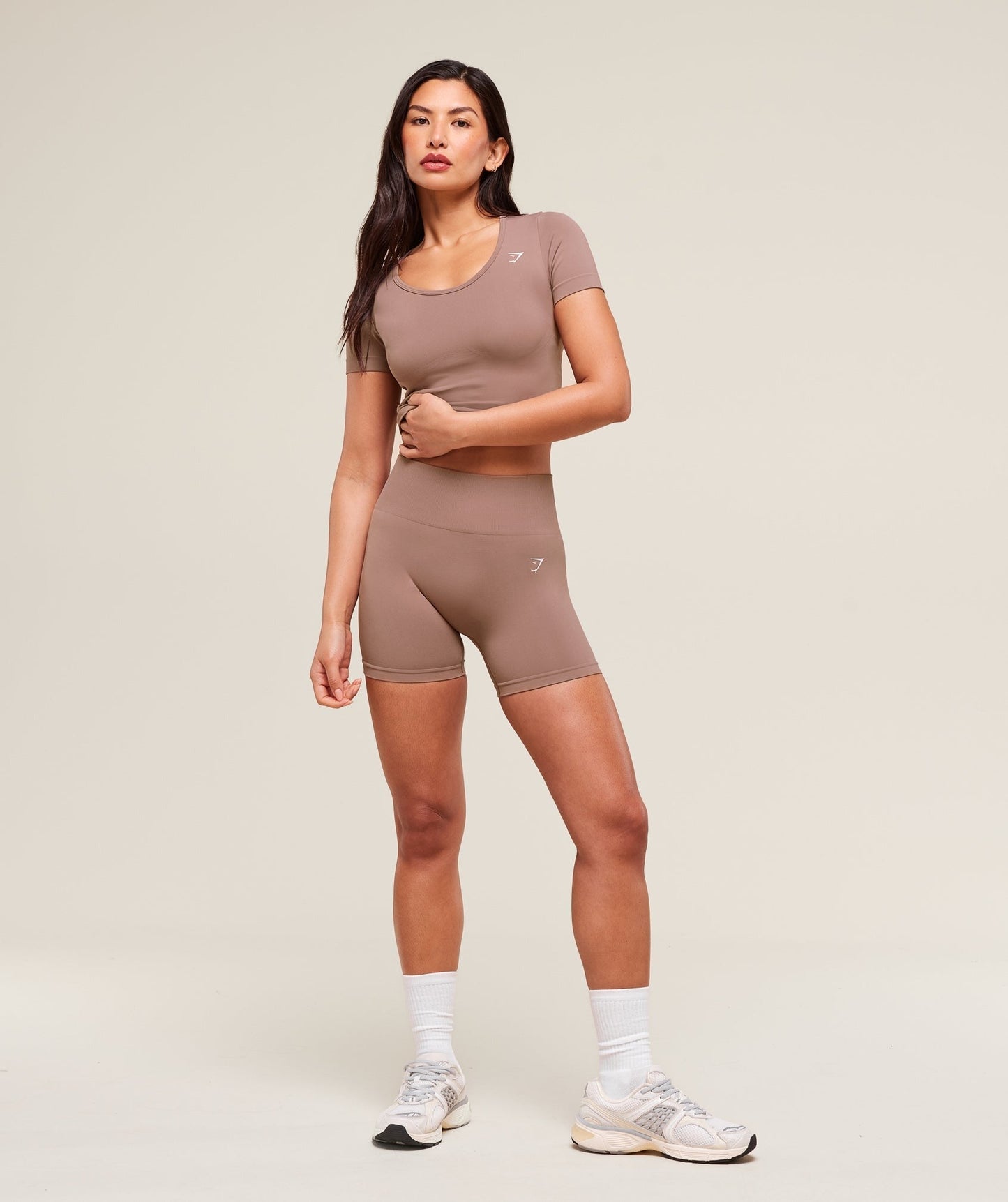 Gymshark Everyday Seamless Tight Fit Crew Neck Tee - Chestnut Pink