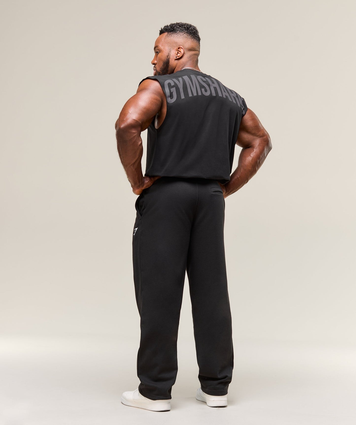 Gymshark Power Cut Off Tank - Black