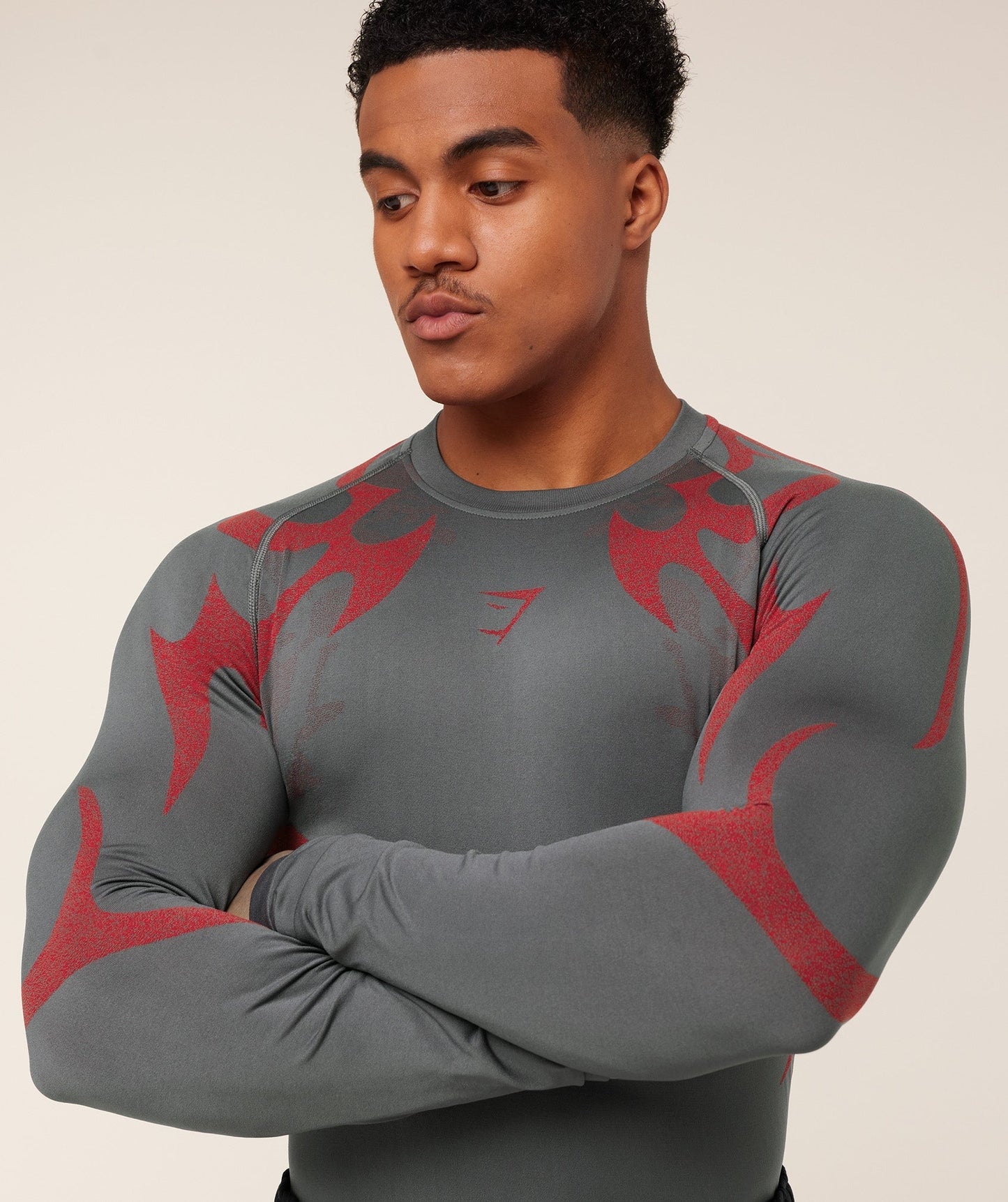 Gymshark Storm Seamless Long Sleeve T-Shirt - GS Dark Grey/GS Zesty Red
