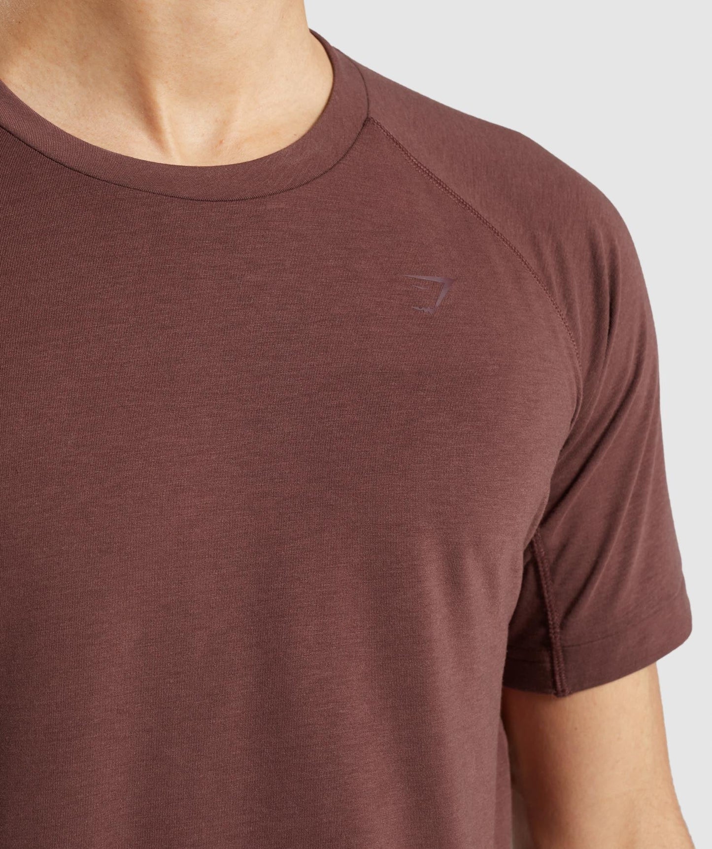 Gymshark Studio Amplify T-Shirt - Cherry Brown