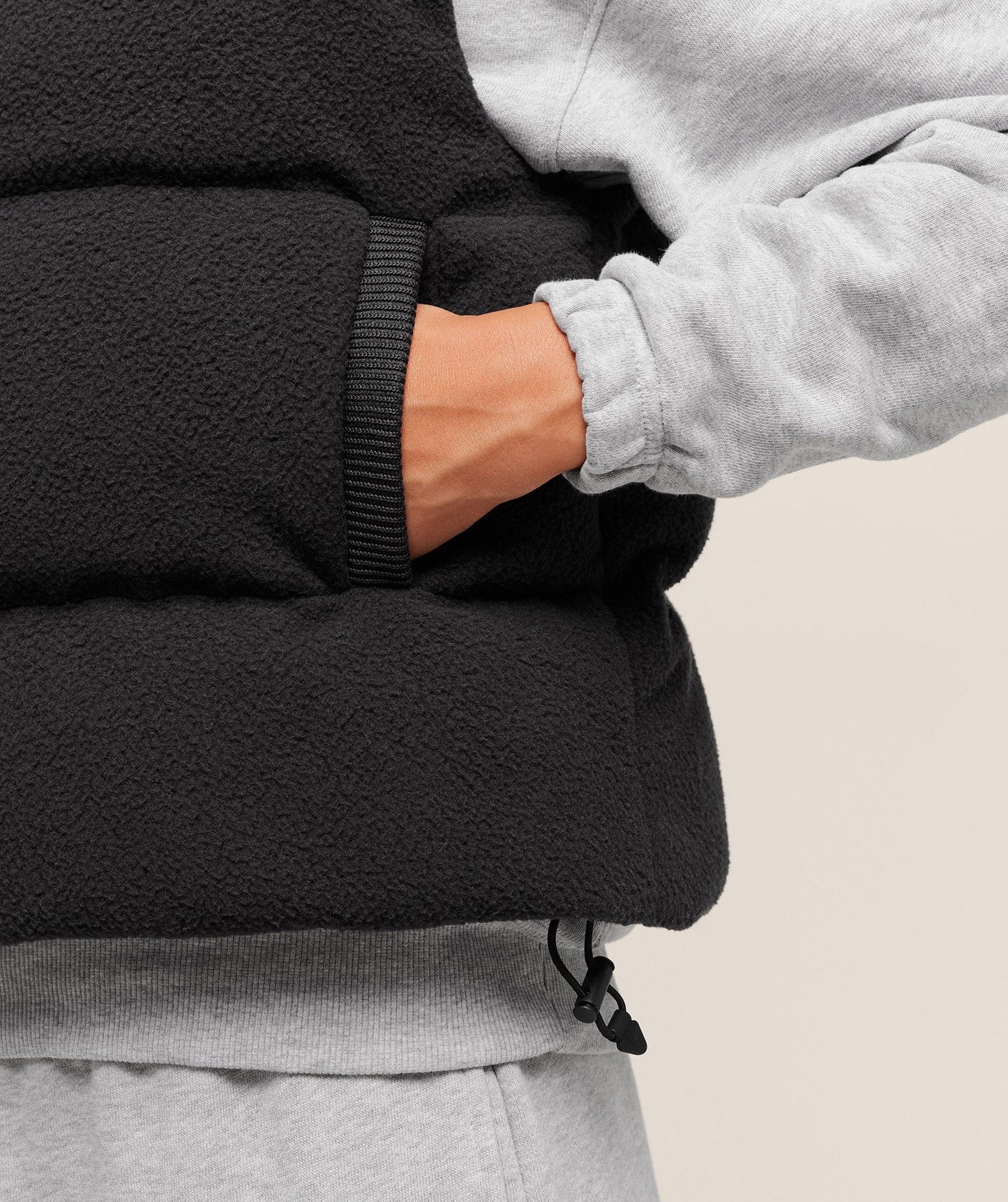 Gymshark Borg Puffer Vest - Black