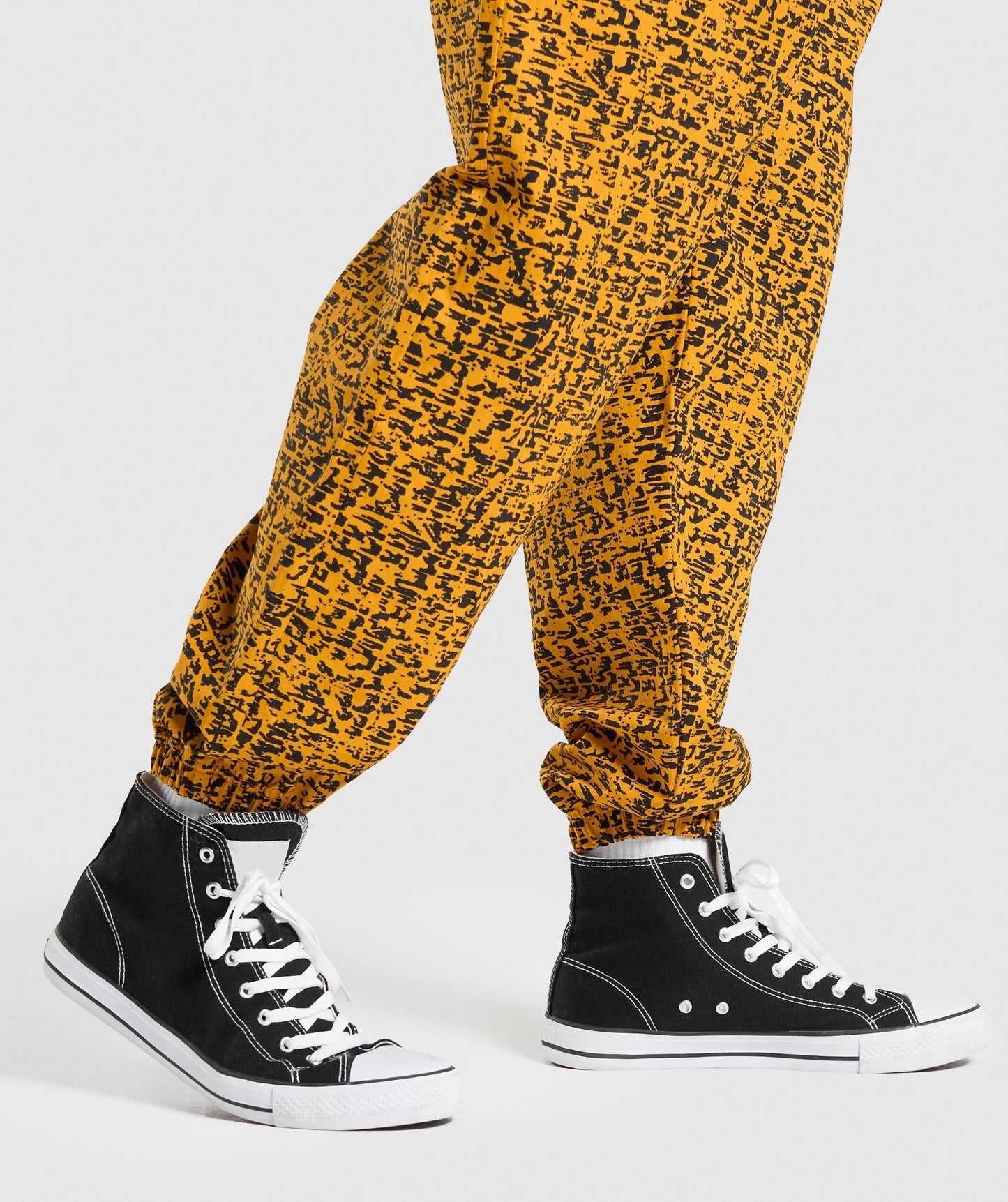 Gymshark Printed Pumper Pants - Burnt Yellow