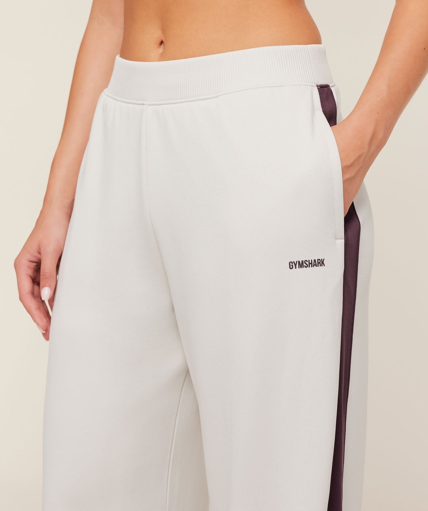 Gymshark Lightweight Tricot Wide Leg Pants - Tinted White/Cherry Purple