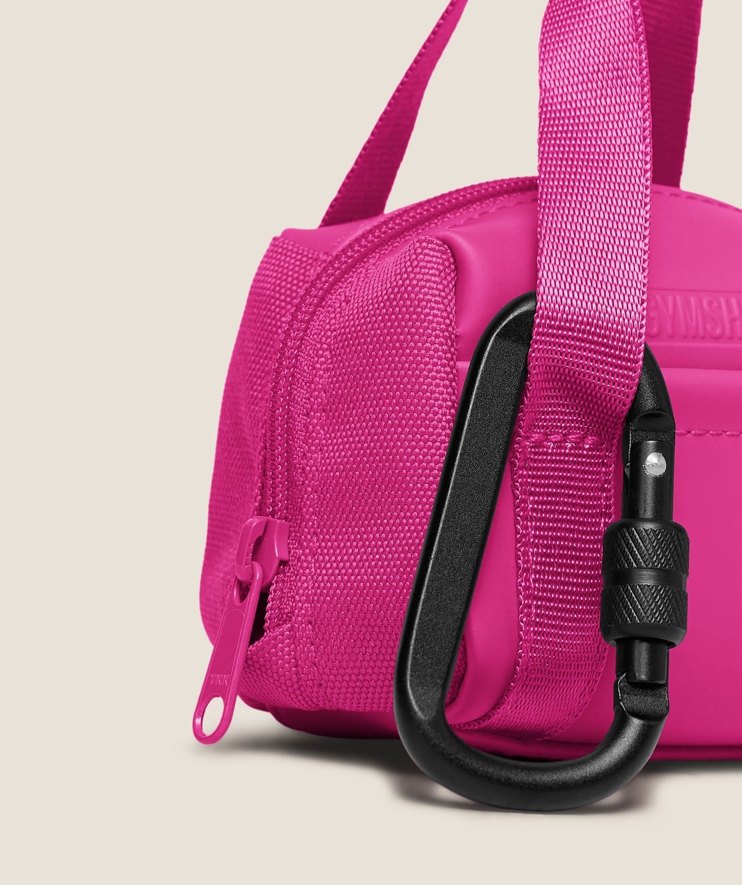 Gymshark Everyday Mini Holdall Keychain - Super-Set Pink
