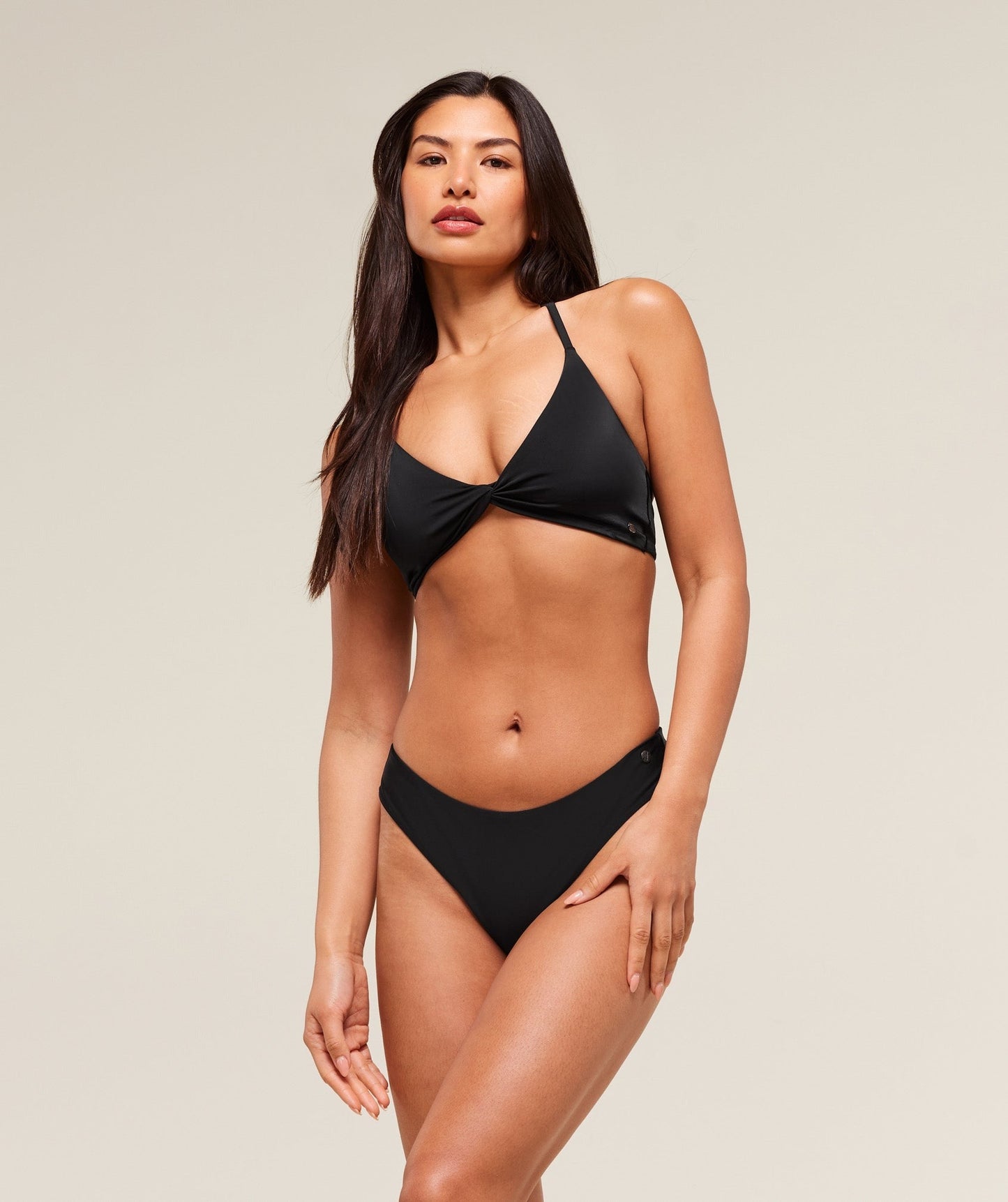 Gymshark Twist Front Bikini Top - Black