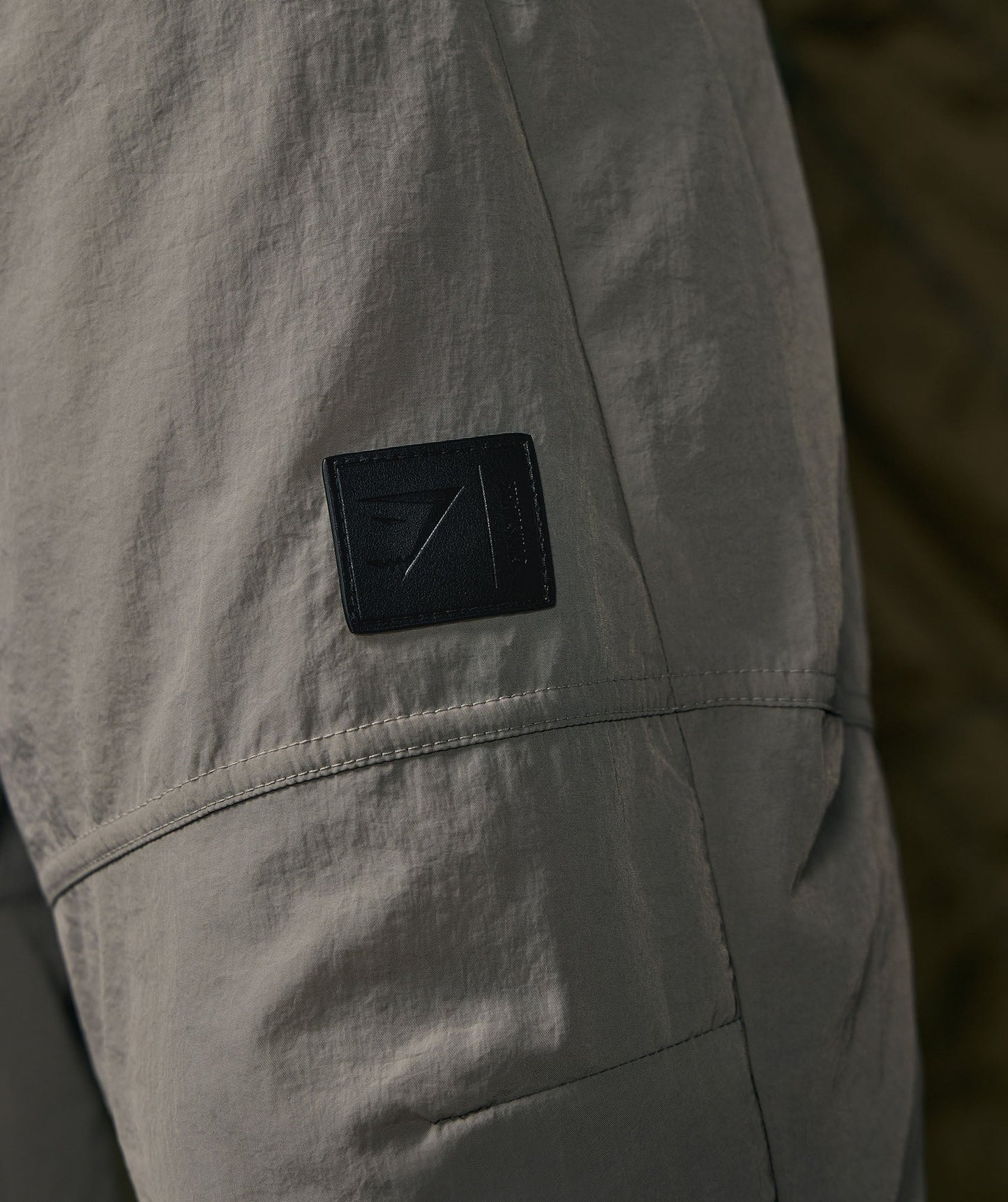 Gymshark Retake Woven Joggers - Taupe Grey
