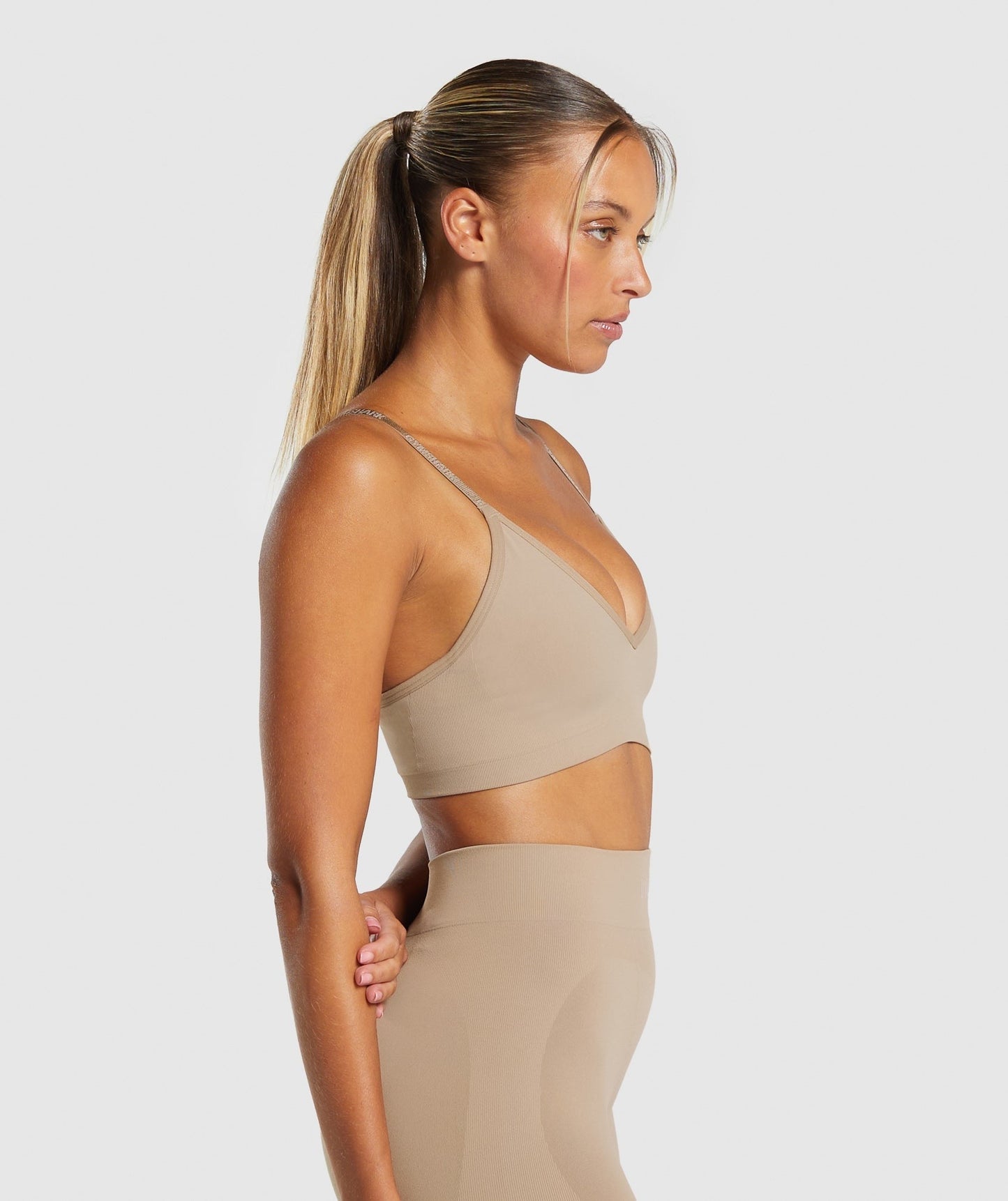 Gymshark Seamless V Neck Bralette - Cement Brown
