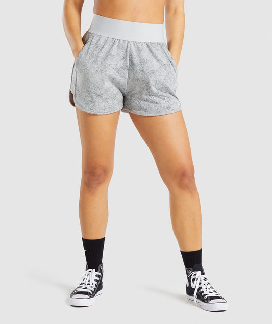 Gymshark Chalk Shorts - Light Grey Print