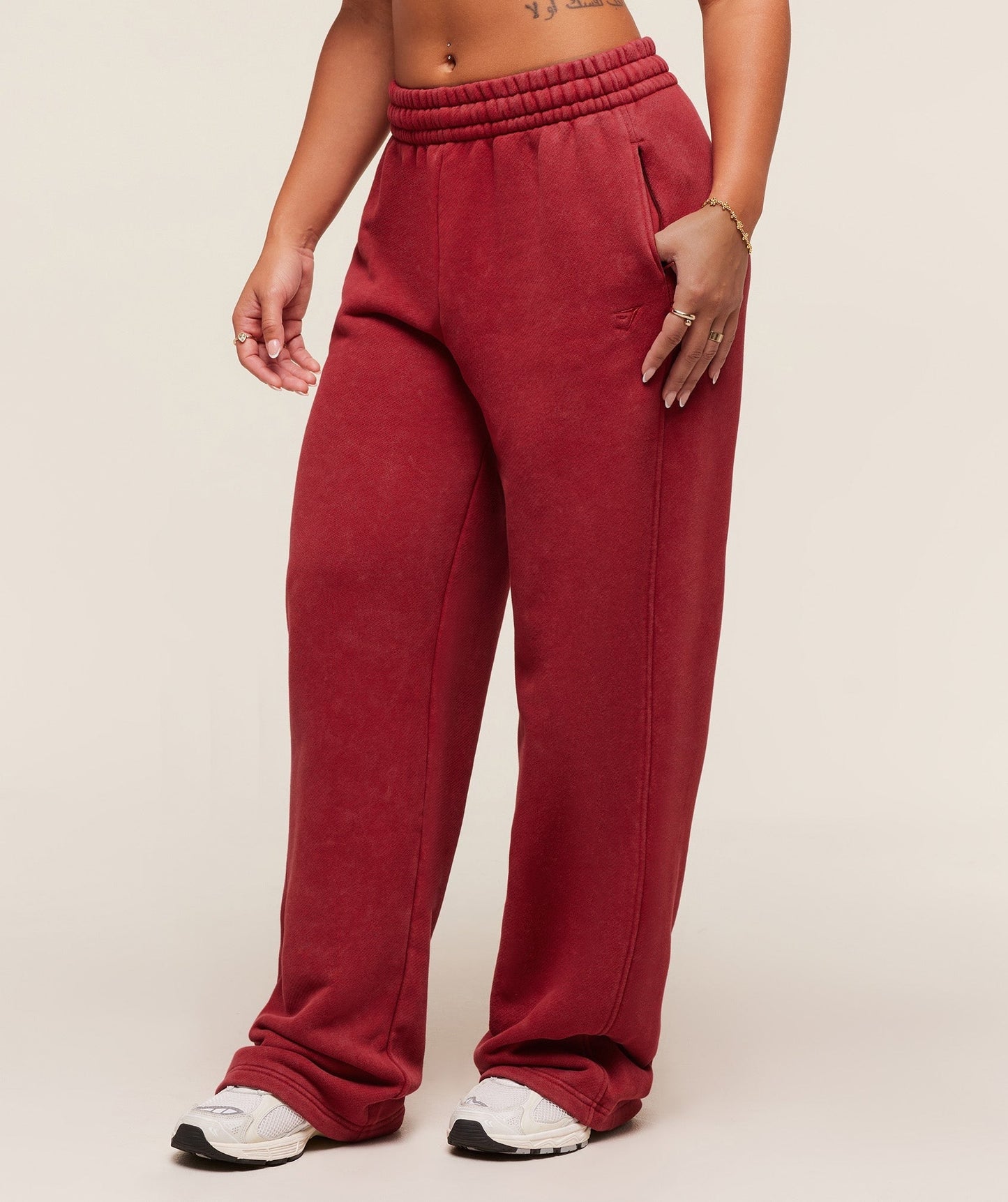 Gymshark x Analis Tracksuit Pants - Reps Red/Wash
