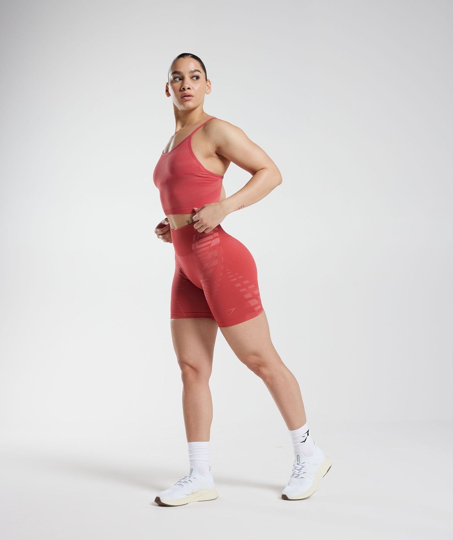 Gymshark Apex Limit Shorts - Sundried Red/Terracotta Pink