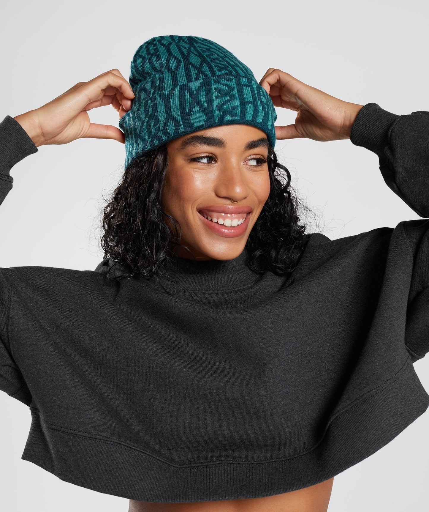 Gymshark Reversable Jacquard Beanie - Winter Teal/Slate Blue