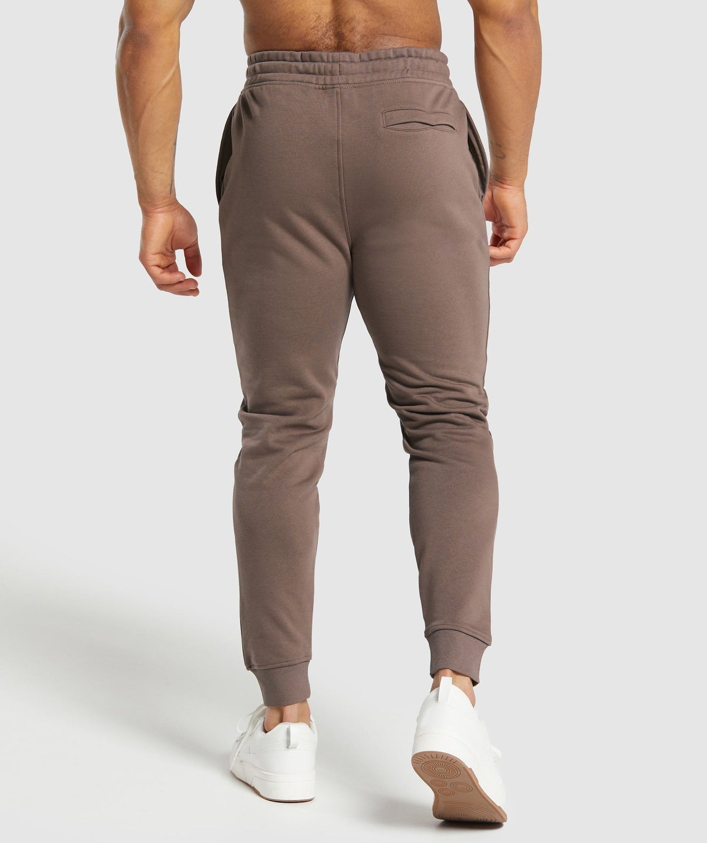 Gymshark Crest Joggers - Truffle Brown