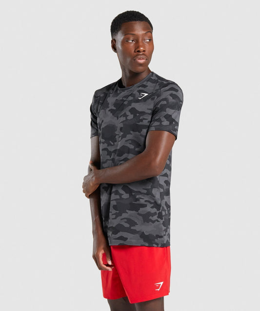 Gymshark Arrival T-Shirt - Black/Grey Camo