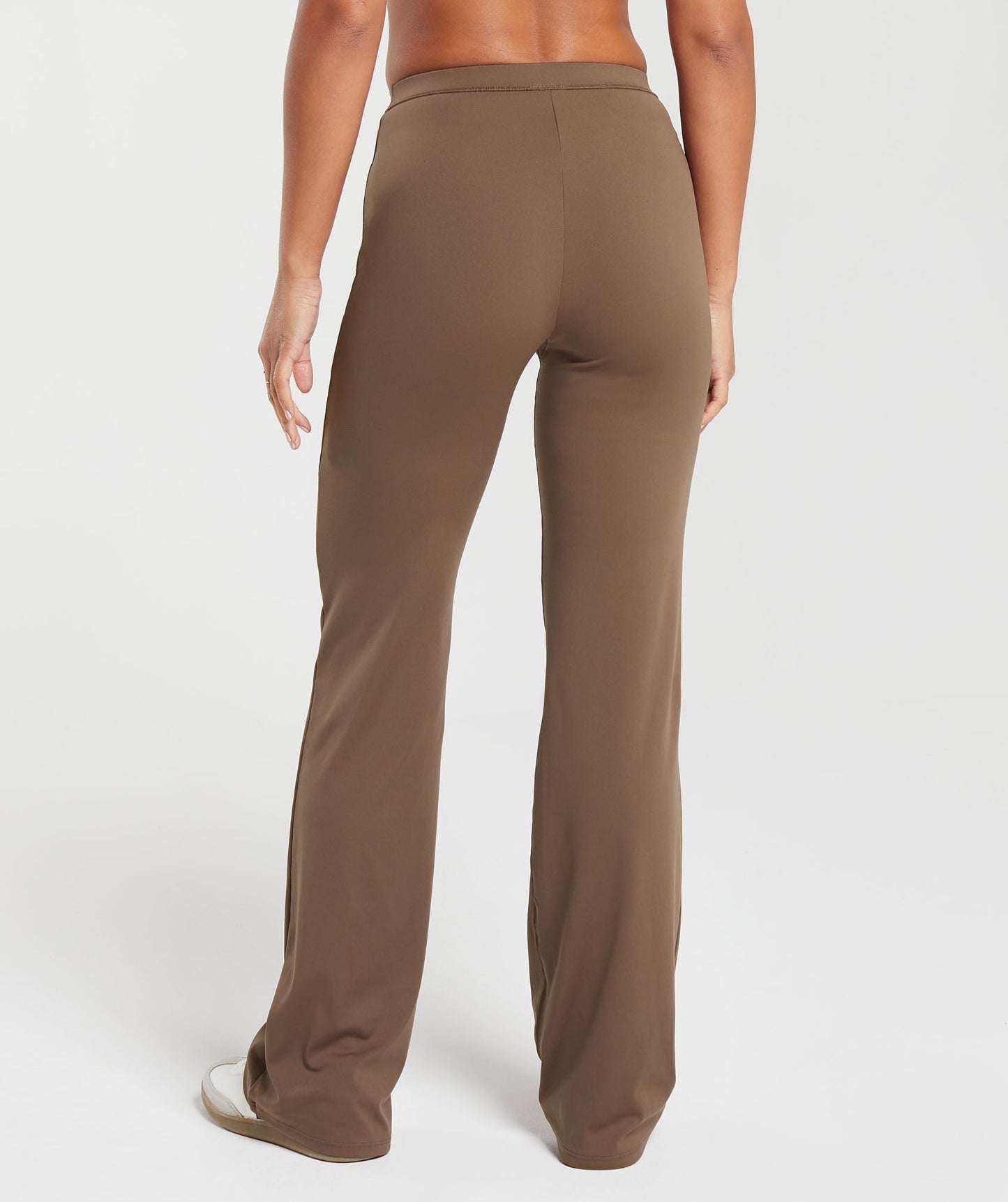 Gymshark Everyday Regular Flared Leggings - Soft Brown