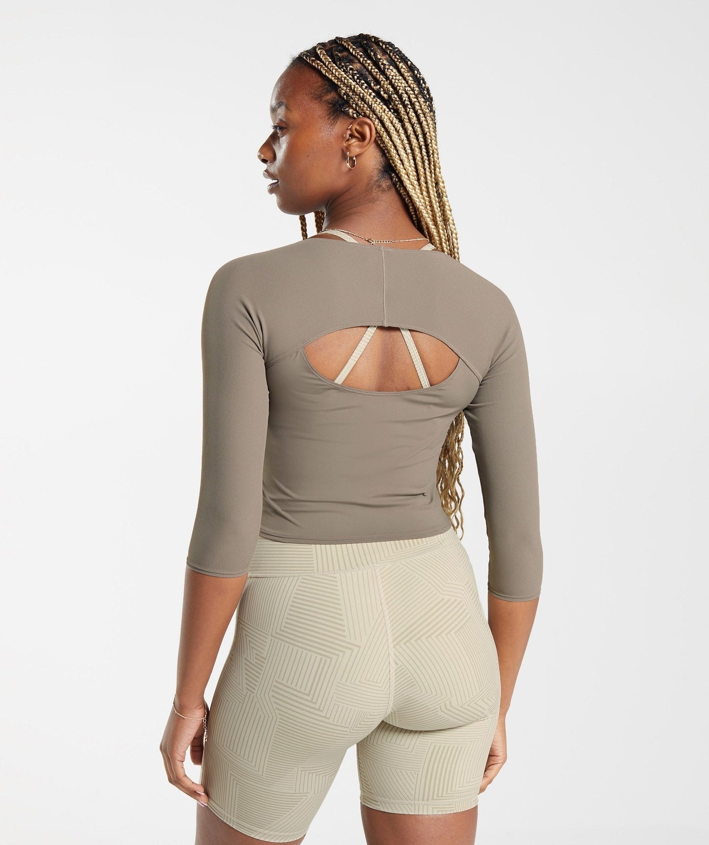 Gymshark Elevate 3/4 Sleeve Crop Top - Brushed Brown