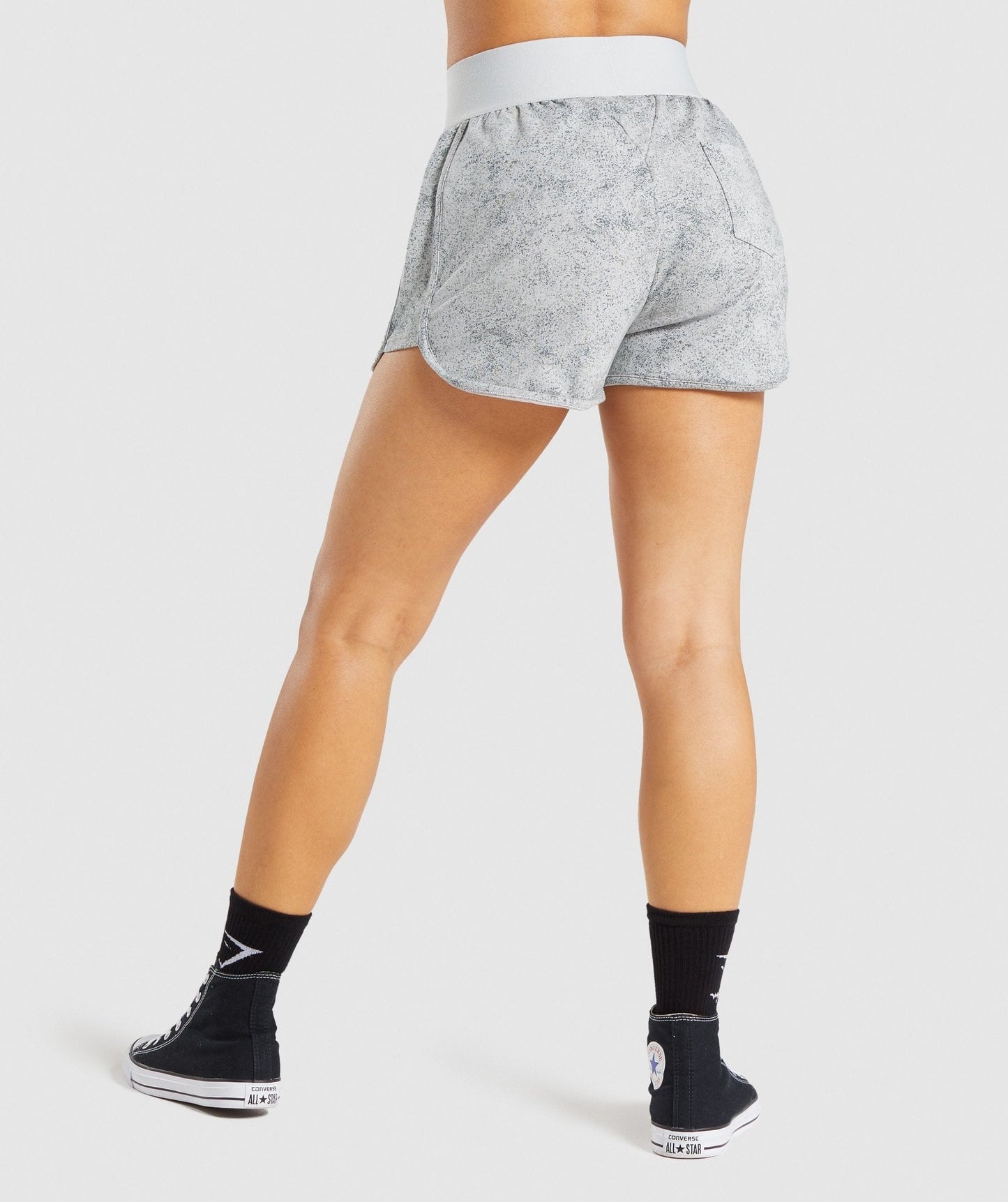 Gymshark Chalk Shorts - Light Grey Print