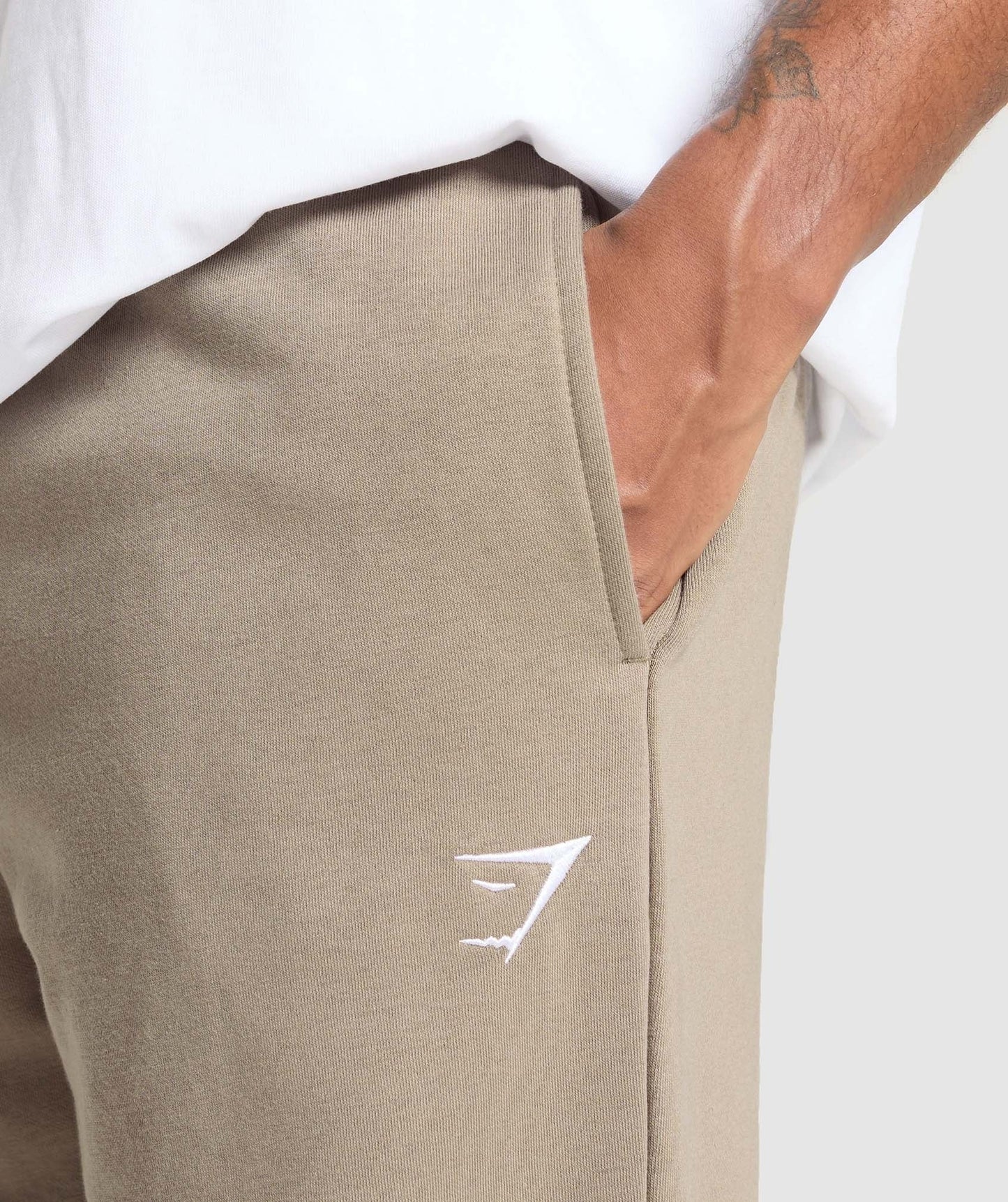 Gymshark Crest Straight Leg Joggers - Lifestyle Brown