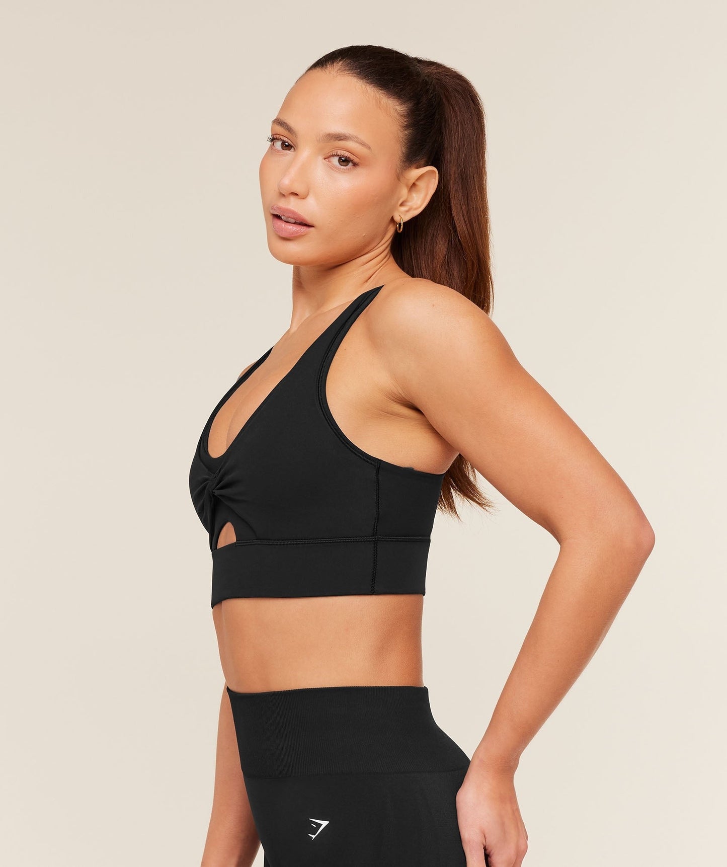 Gymshark Twist Front Sports Bra - Black
