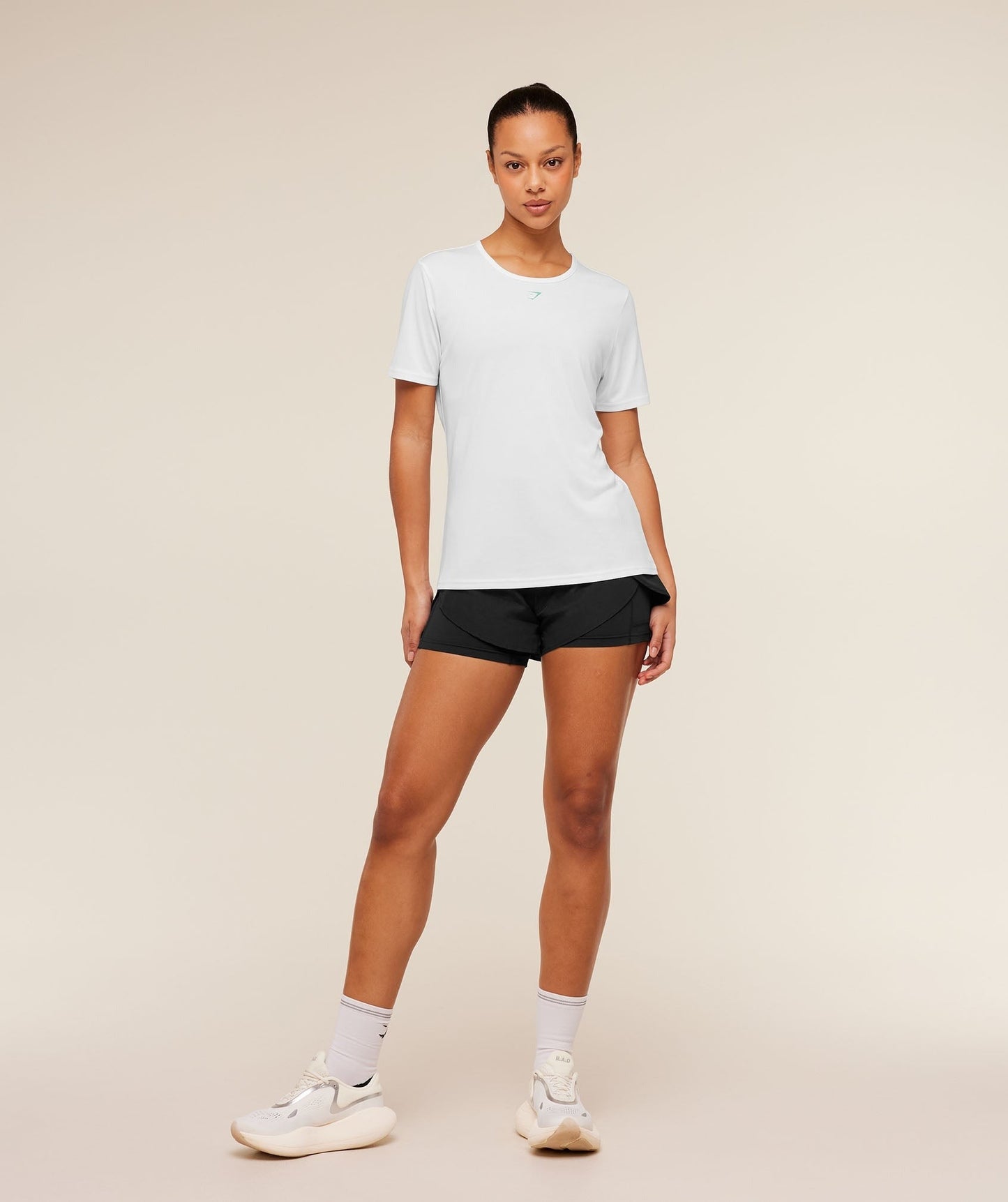 Gymshark Graphic Short Sleeve T-Shirt - GS White