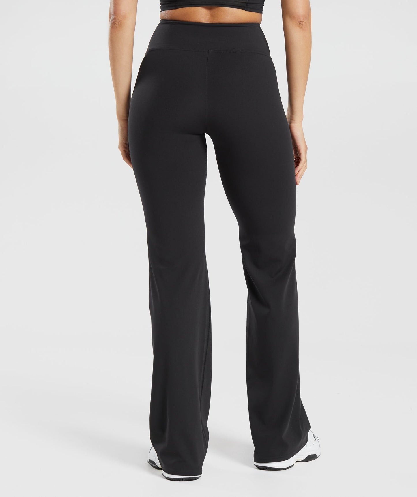 Gymshark Crossover Flared Regular Leggings - Black