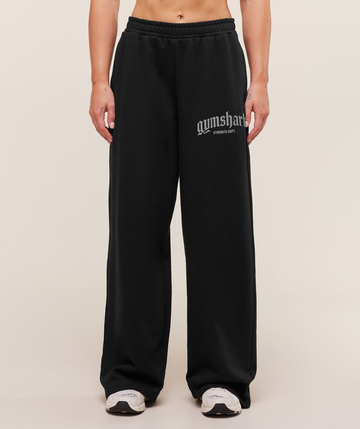Gymshark Strength Department Wide Leg Joggers - Black