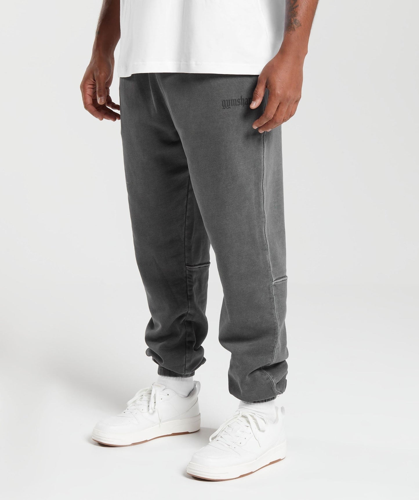 Gymshark Heavyweight Joggers - Black