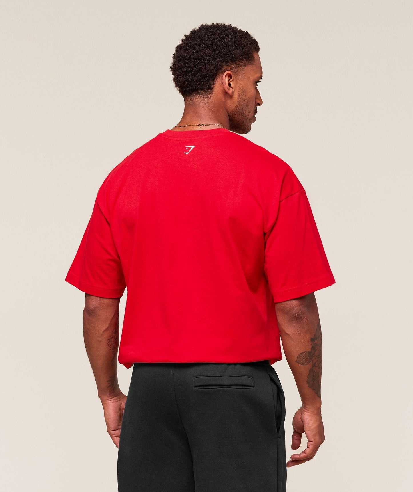 Gymshark Worn Graphic T-Shirt - Athletic Red
