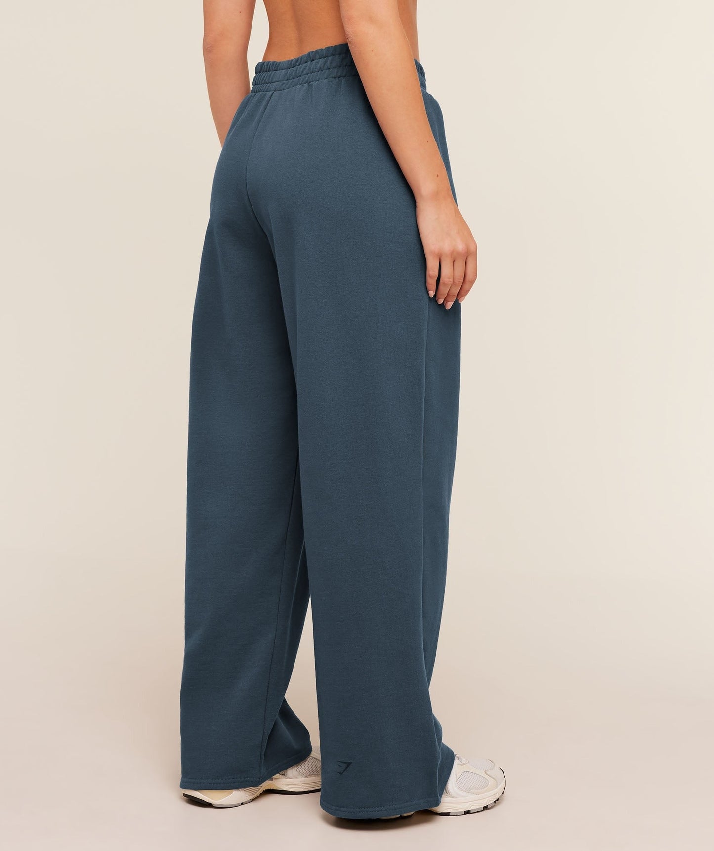 Gymshark Stacked Graphic Wide Leg Joggers - Stealth Blue