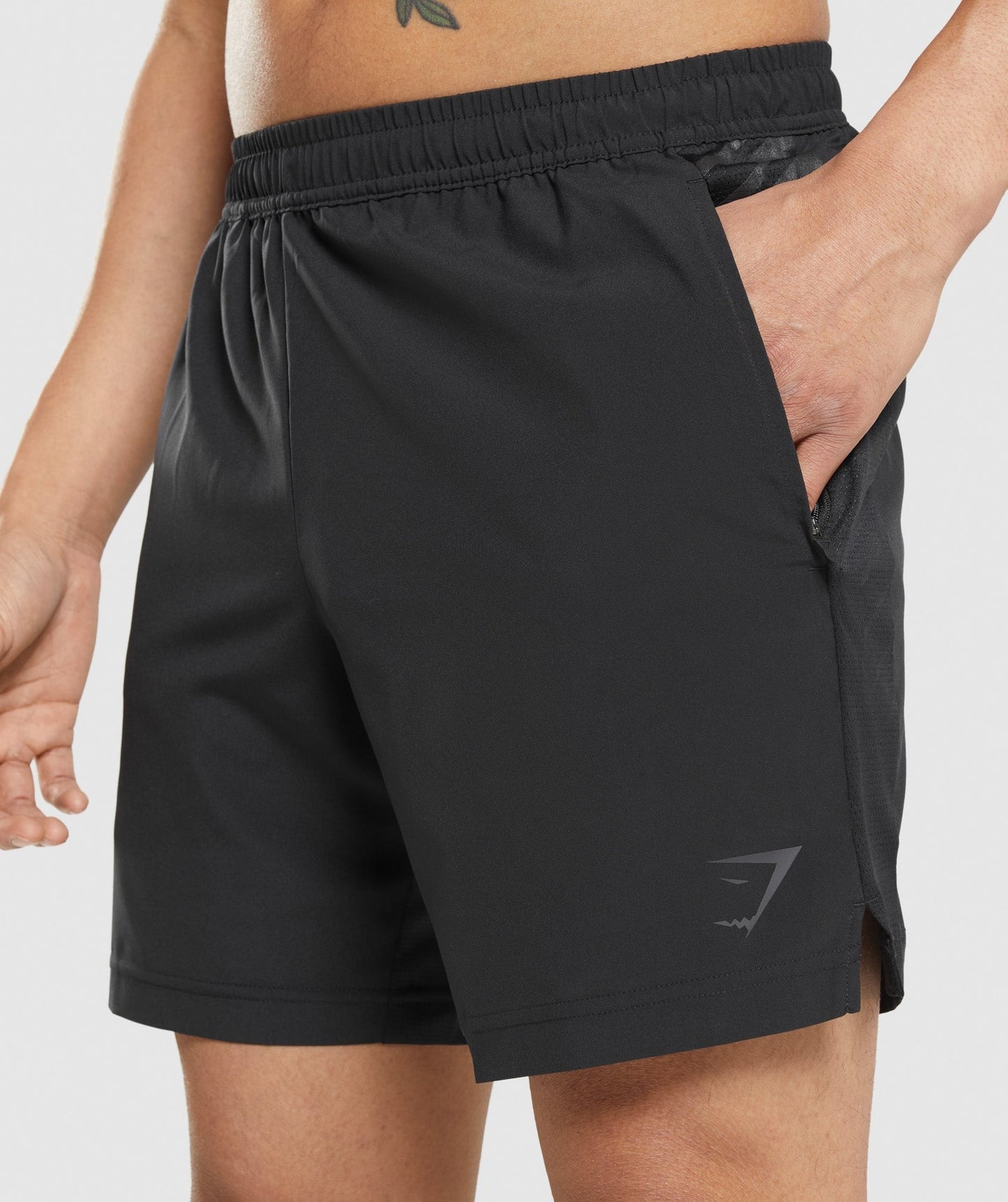 Gymshark Sport Stripe 7" Shorts - Black