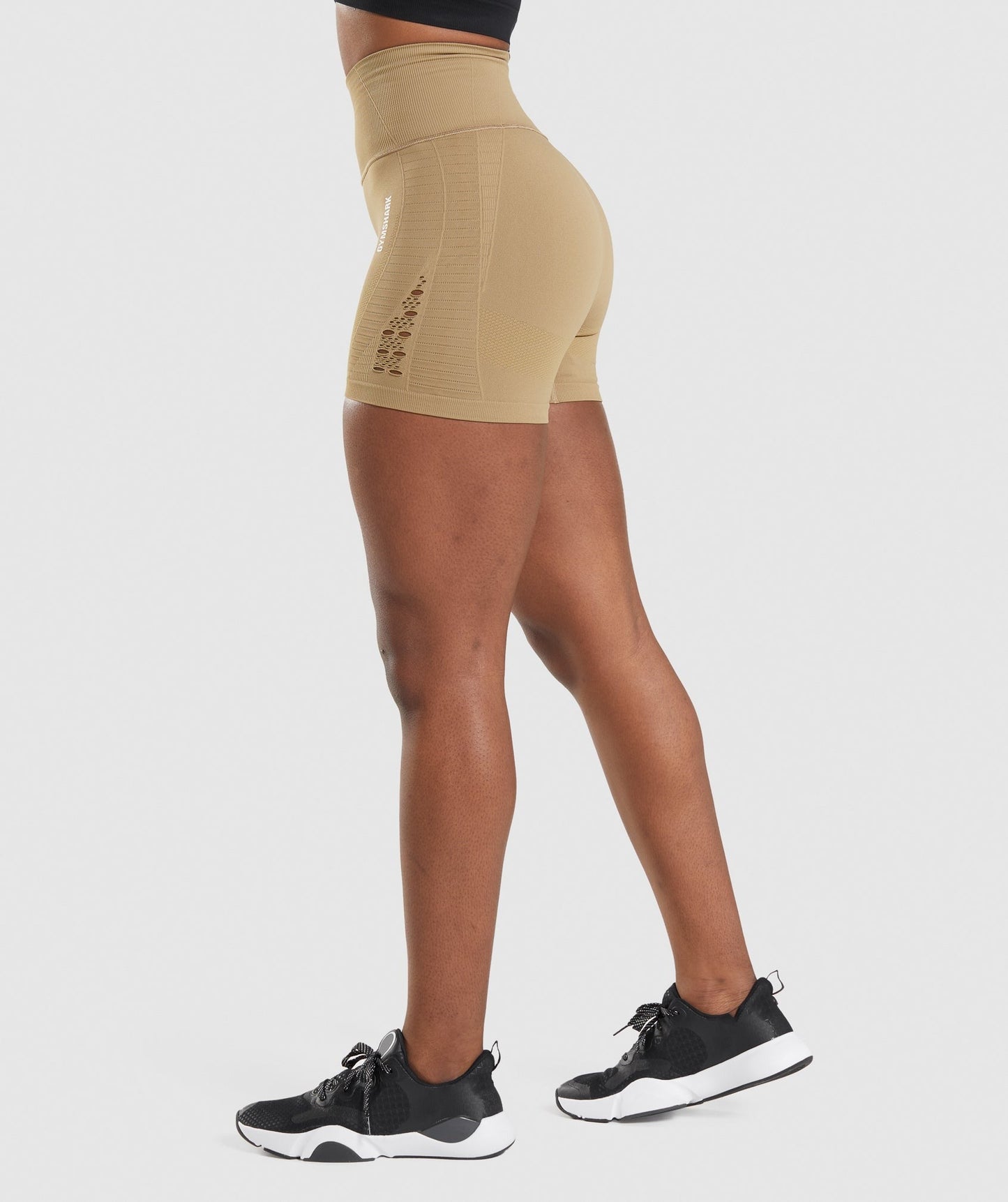 Gymshark Energy Seamless Shorts - Biscotti Brown