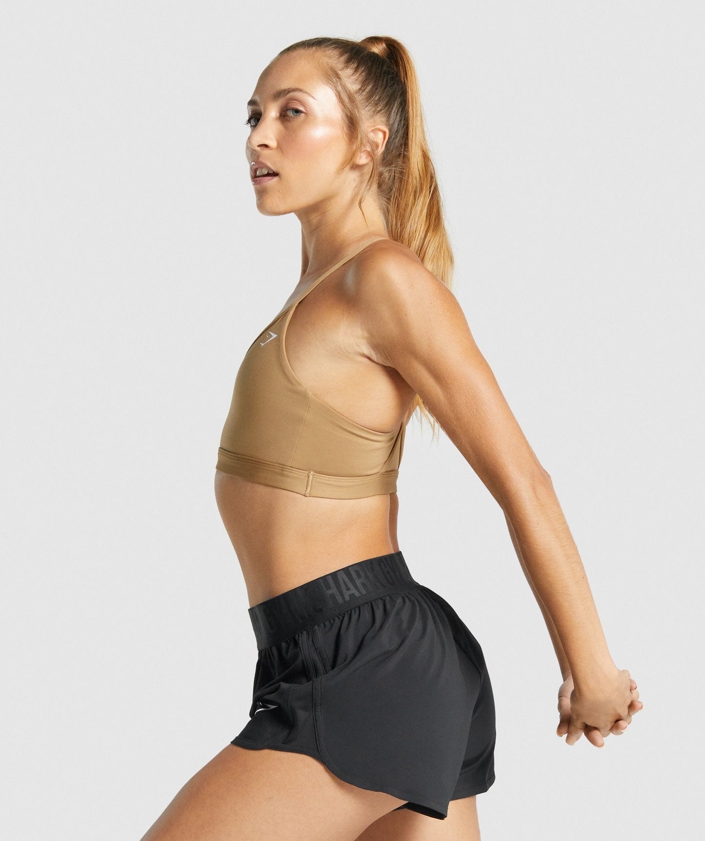 Gymshark V Neck Training Sports Bra - Light Brown