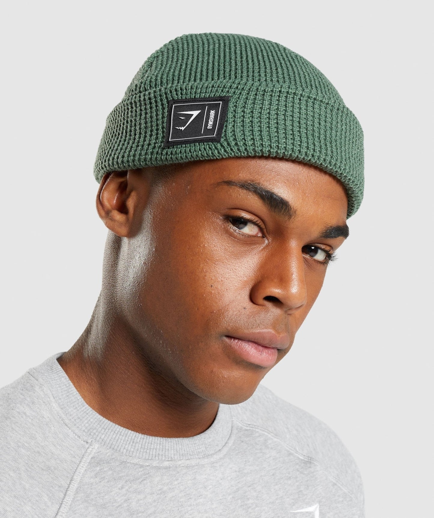 Gymshark New Era Fishermans Beanie - Green