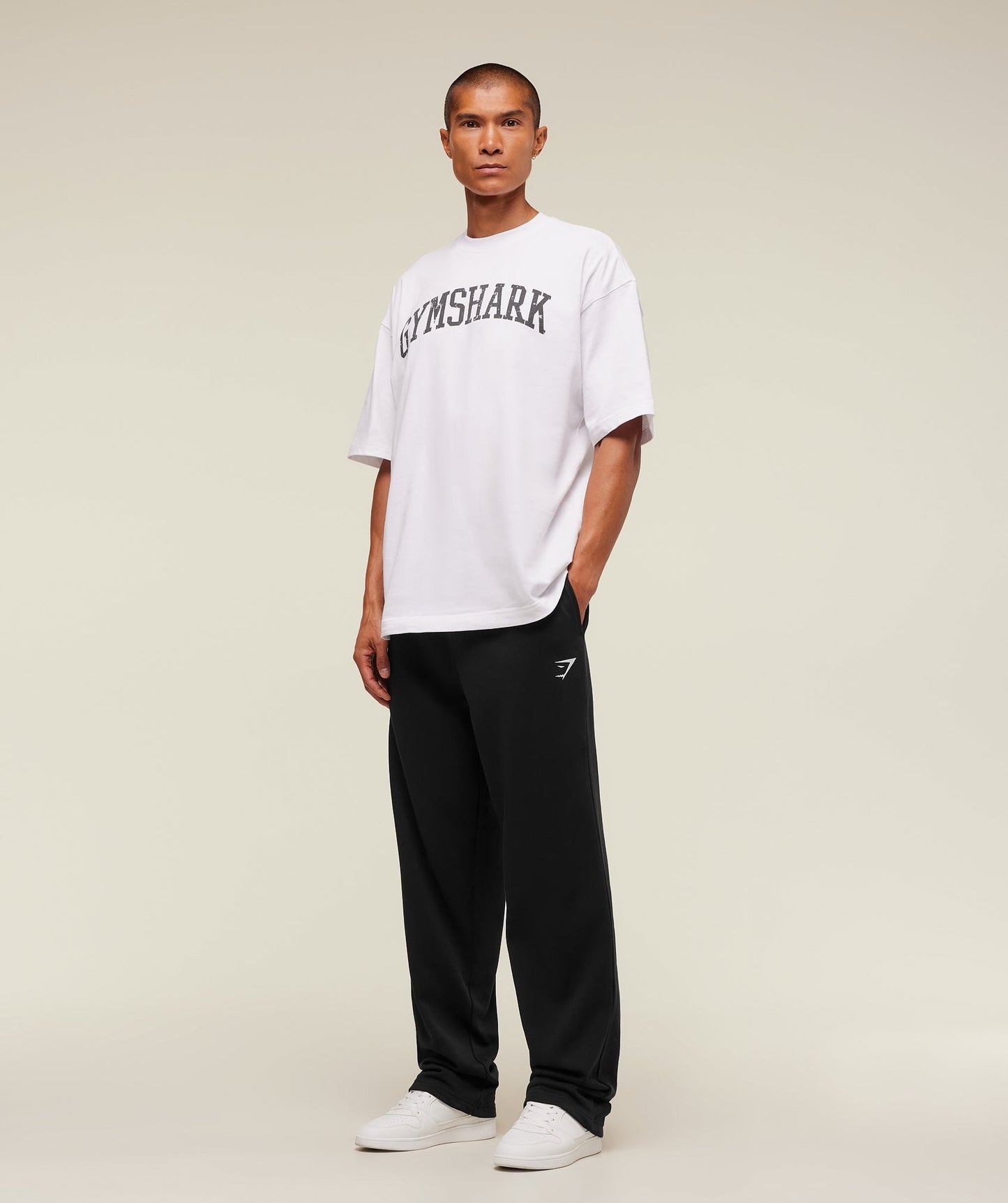 Gymshark Crest Straight Leg Joggers Tall - Black