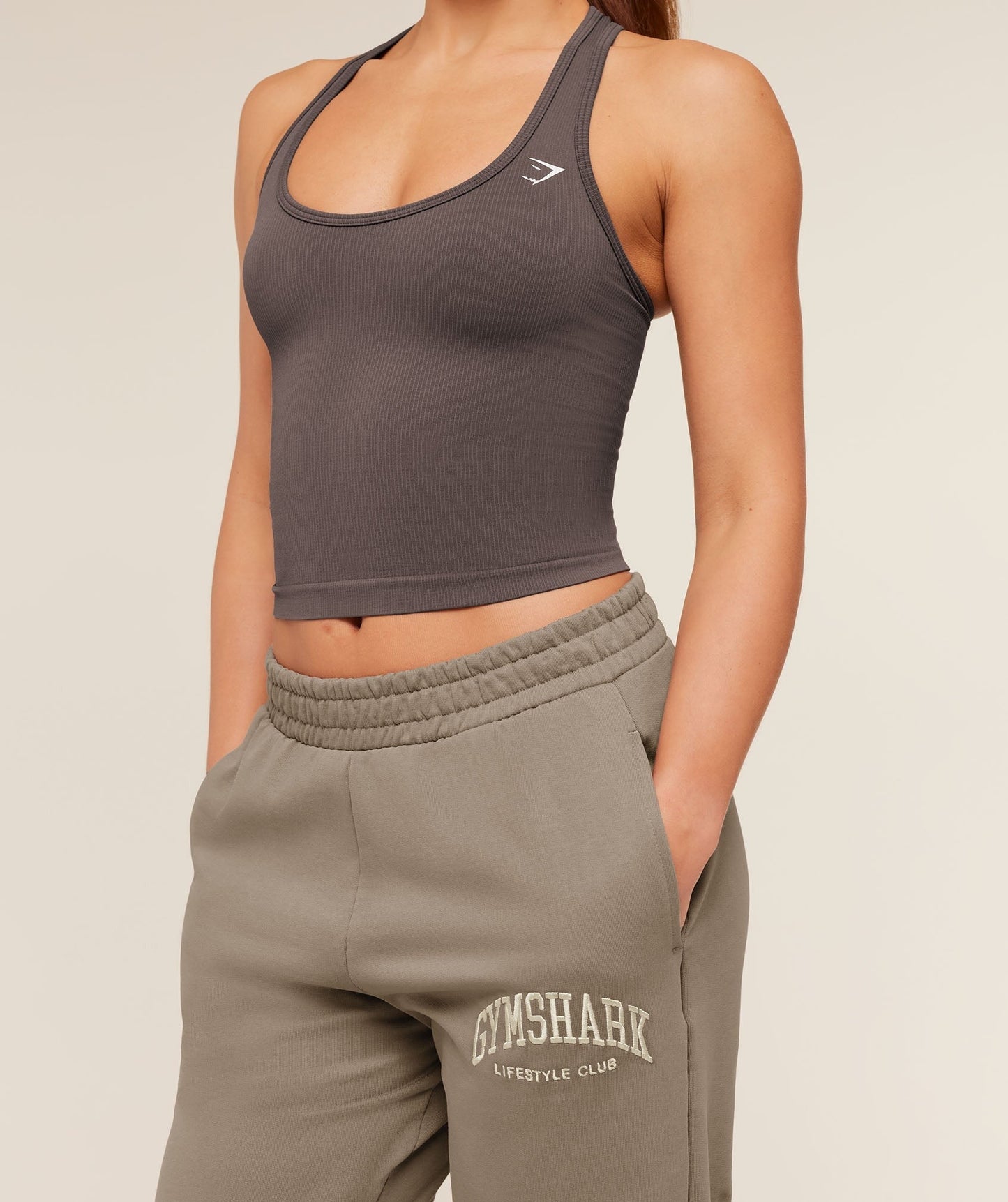 Gymshark Collegiate Graphic Joggers - Lifestyle Brown