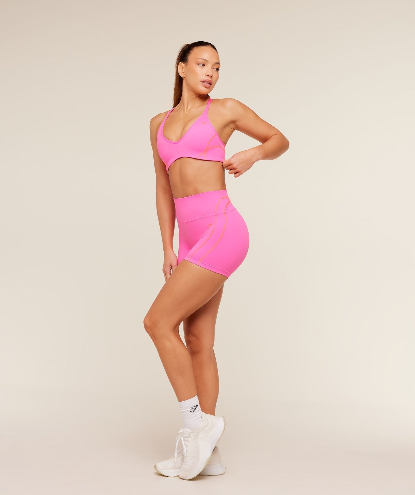 Gymshark Volt Light Support Sports Bra - Electric Pink/Dayglow Peach