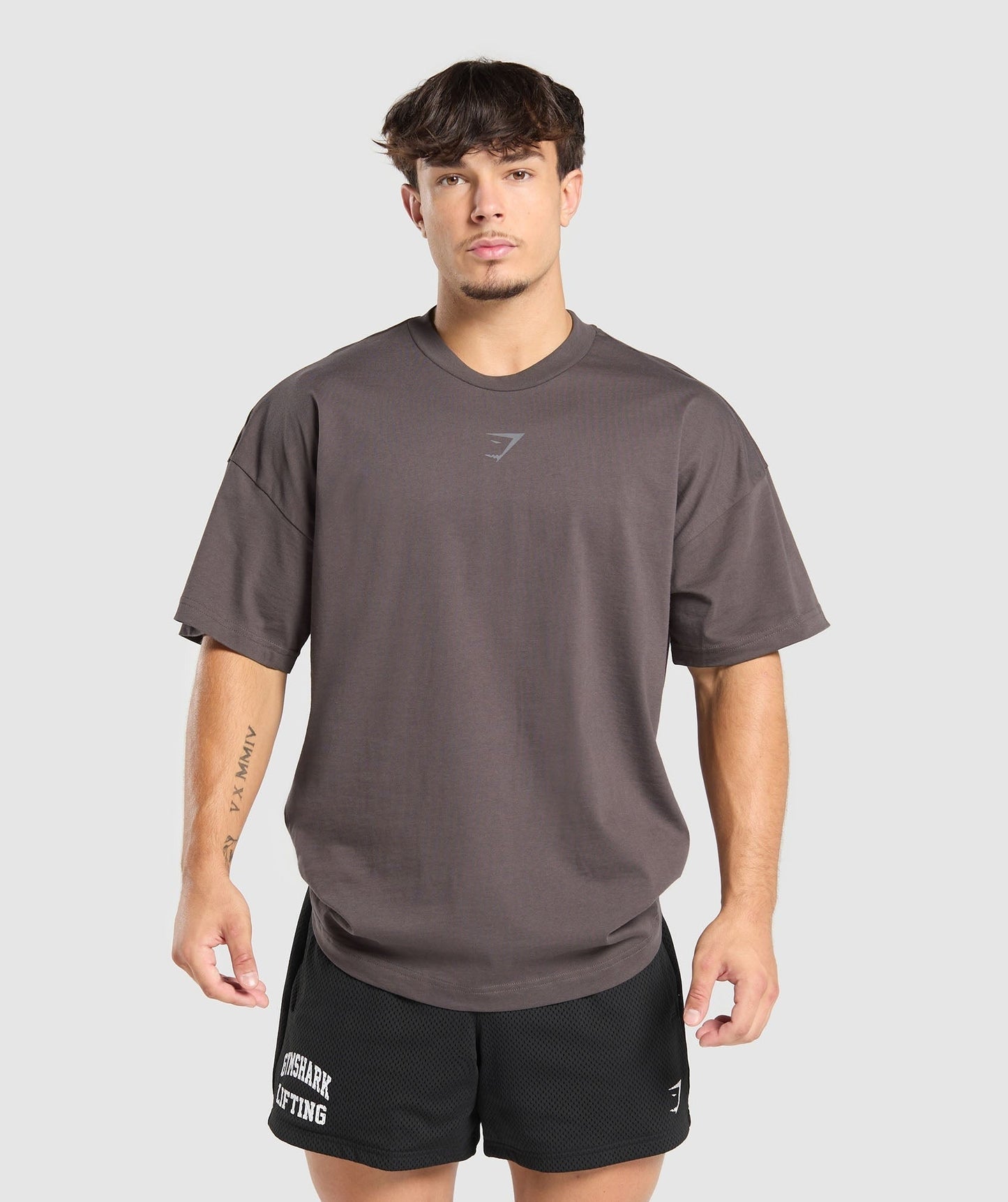 Gymshark Movin' Metal Graphic T-Shirt - Greyed Purple