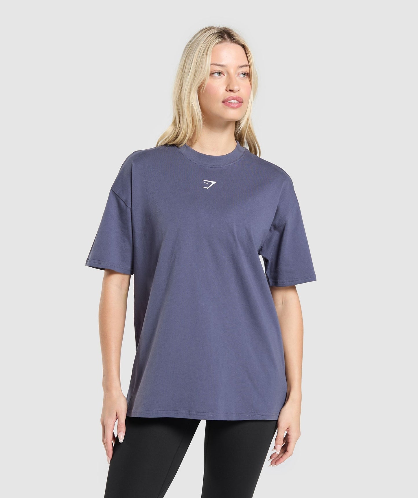 Gymshark Trace Graphic Oversized T-Shirt - Weighted Purple