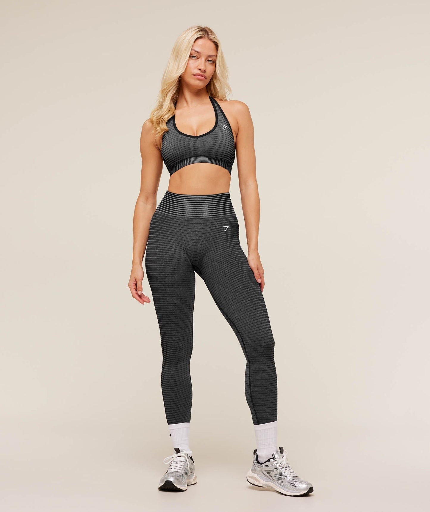 Gymshark Sport Seamless Sports Bra - Grey/Black