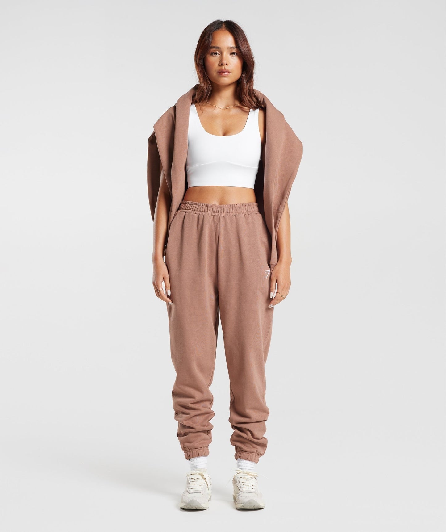 Gymshark Training Regular Fleece Joggers - Taupe Brown