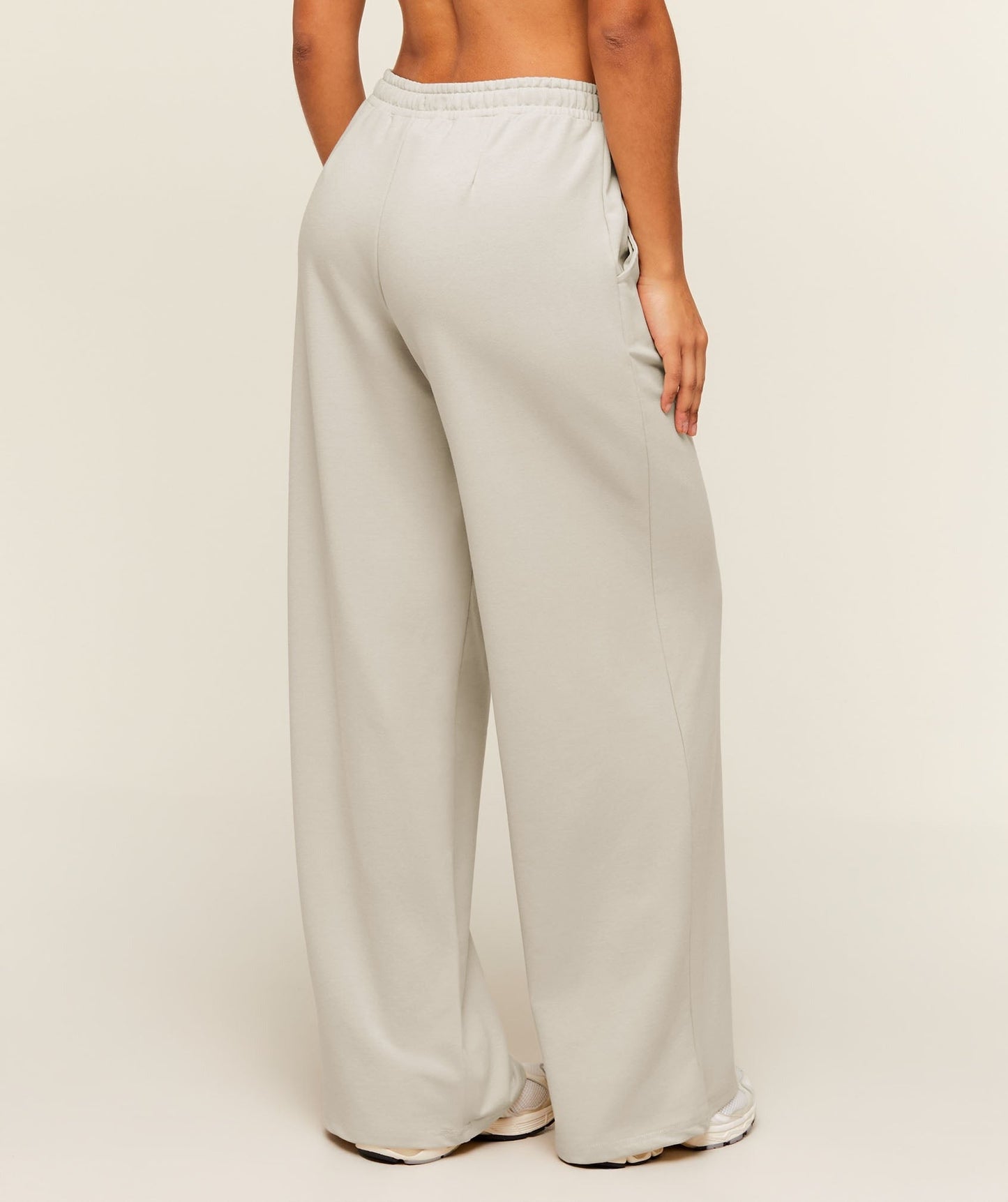 Gymshark Lightweight Wide Leg Pant Tall - Pebble Grey