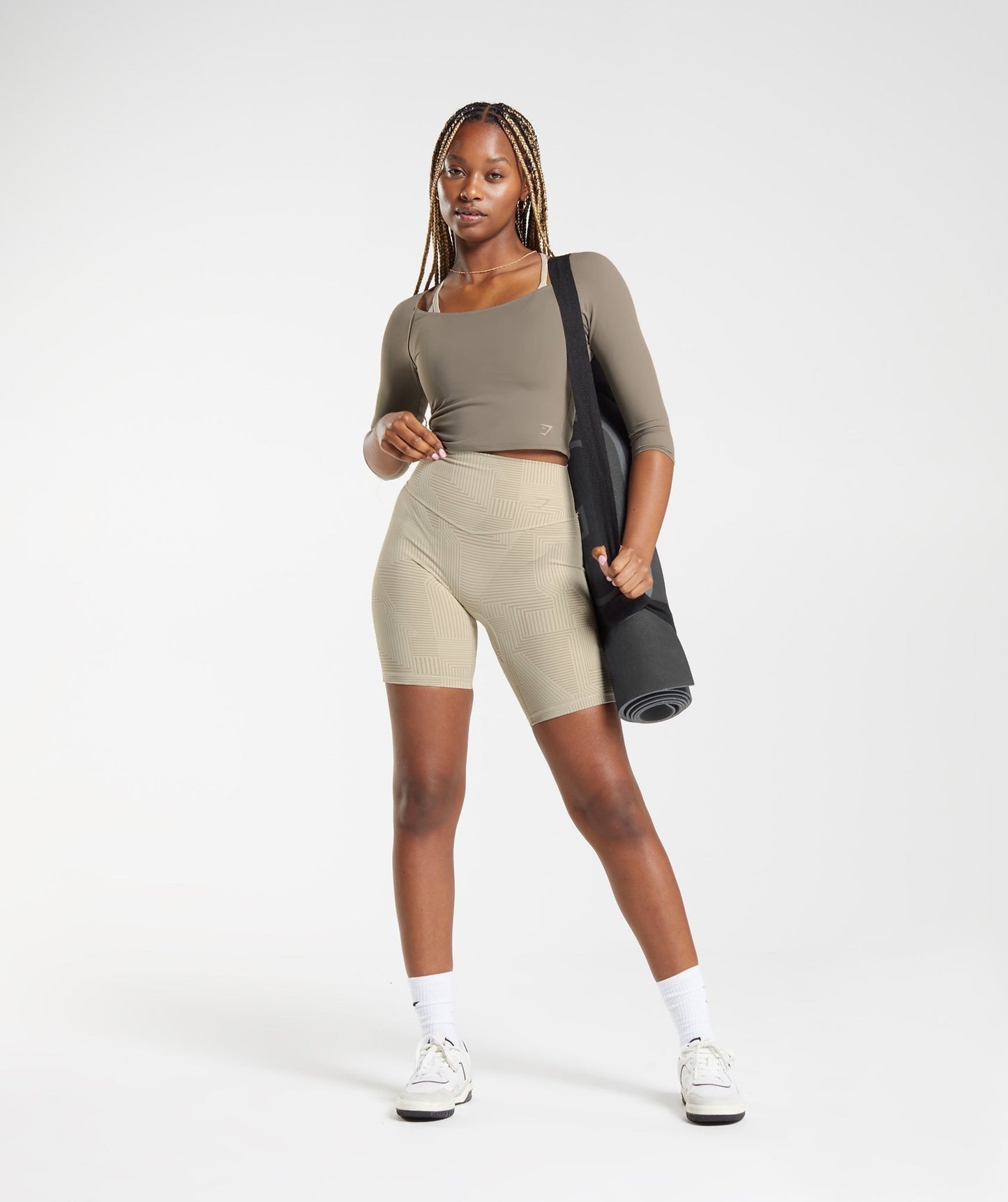 Gymshark Elevate 3/4 Sleeve Crop Top - Brushed Brown