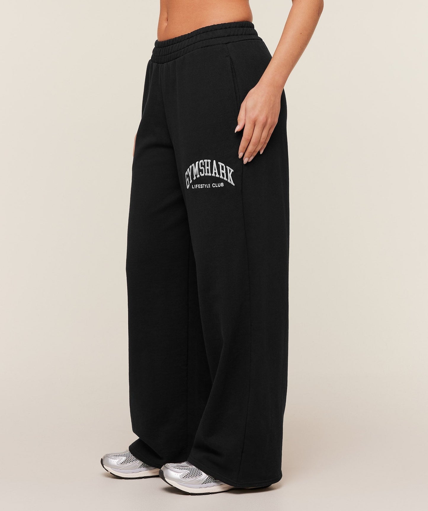 Gymshark Collegiate Graphic Straight Leg Joggers - GS Black