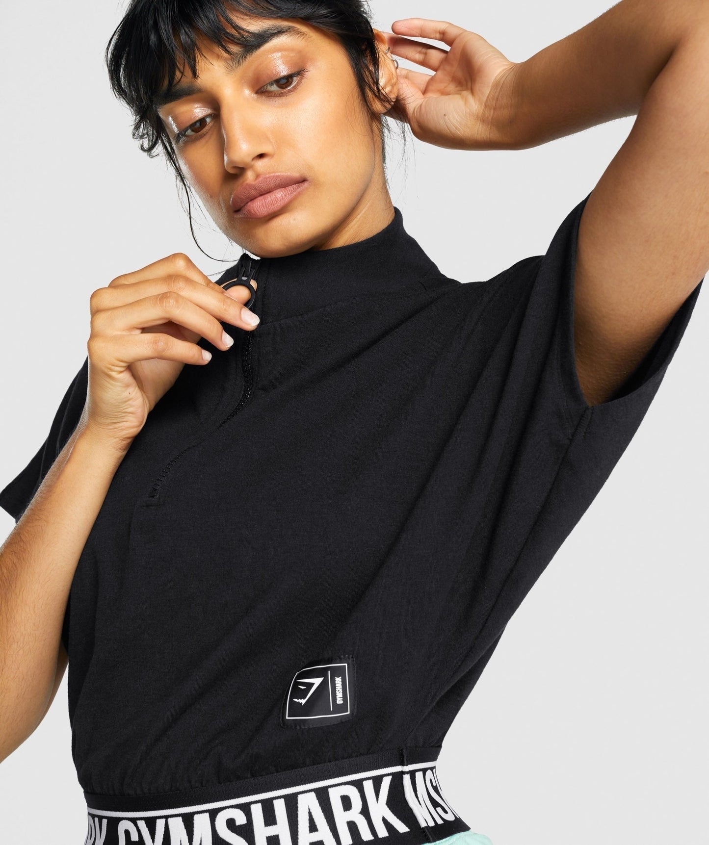 Gymshark Recess Crop 1/2 Zip Tee - Black