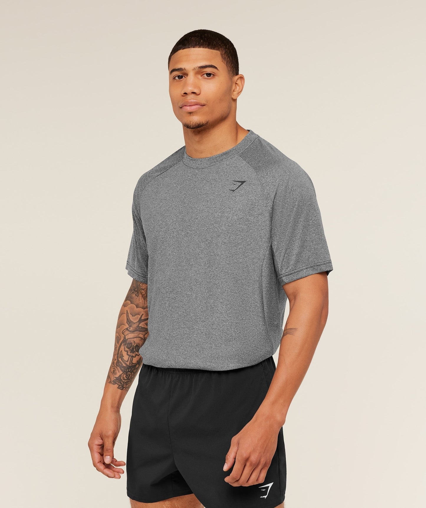 Gymshark Weekend T-Shirt - Black/Grey