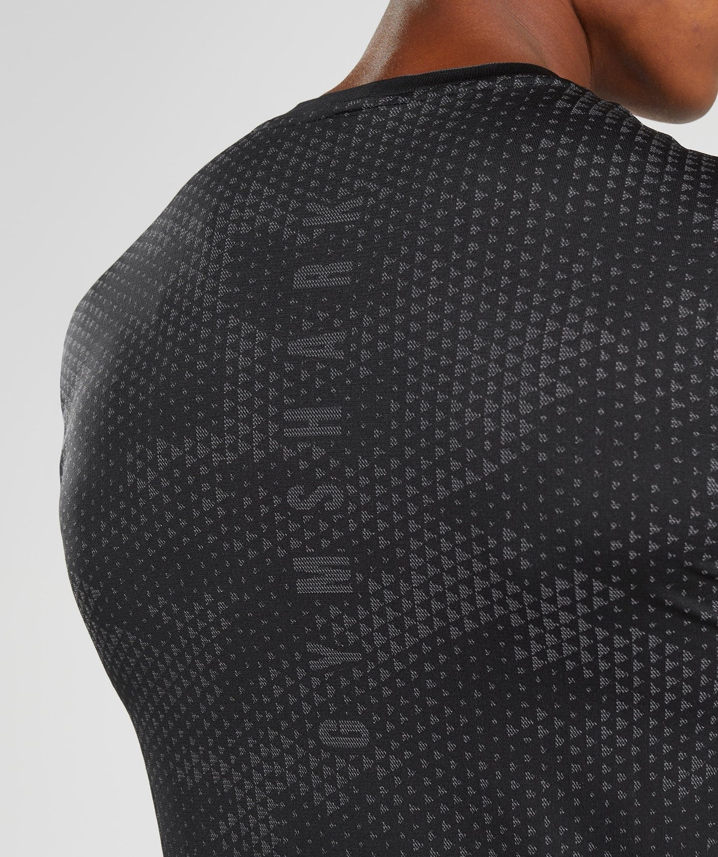 Gymshark Sport Seamless T-Shirt - Black/Silhouette Grey