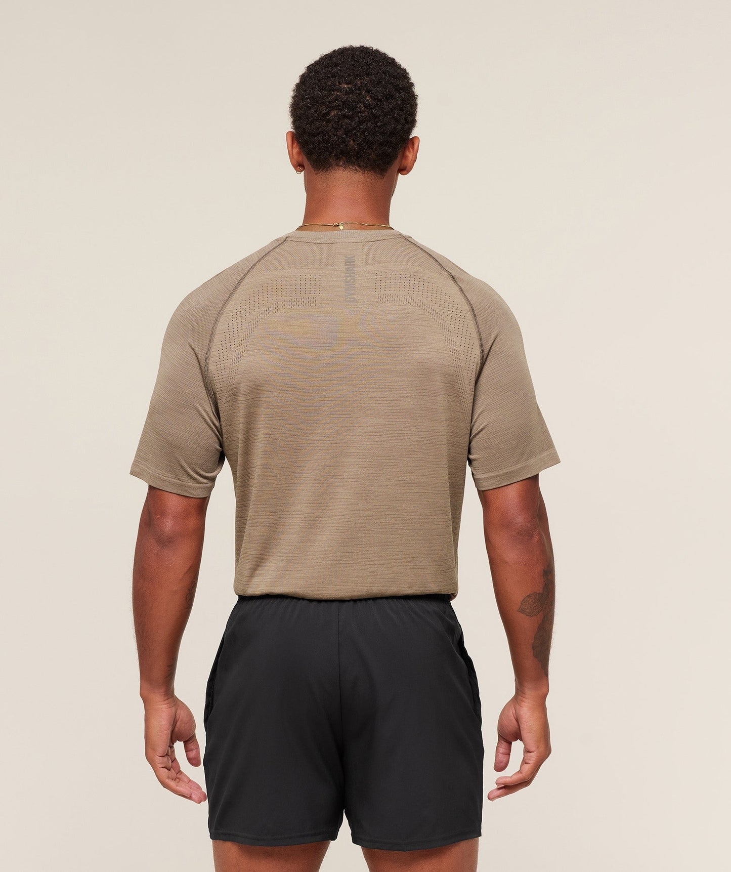 Gymshark Versatile Seamless T-Shirt - Cement Brown/Camo Brown