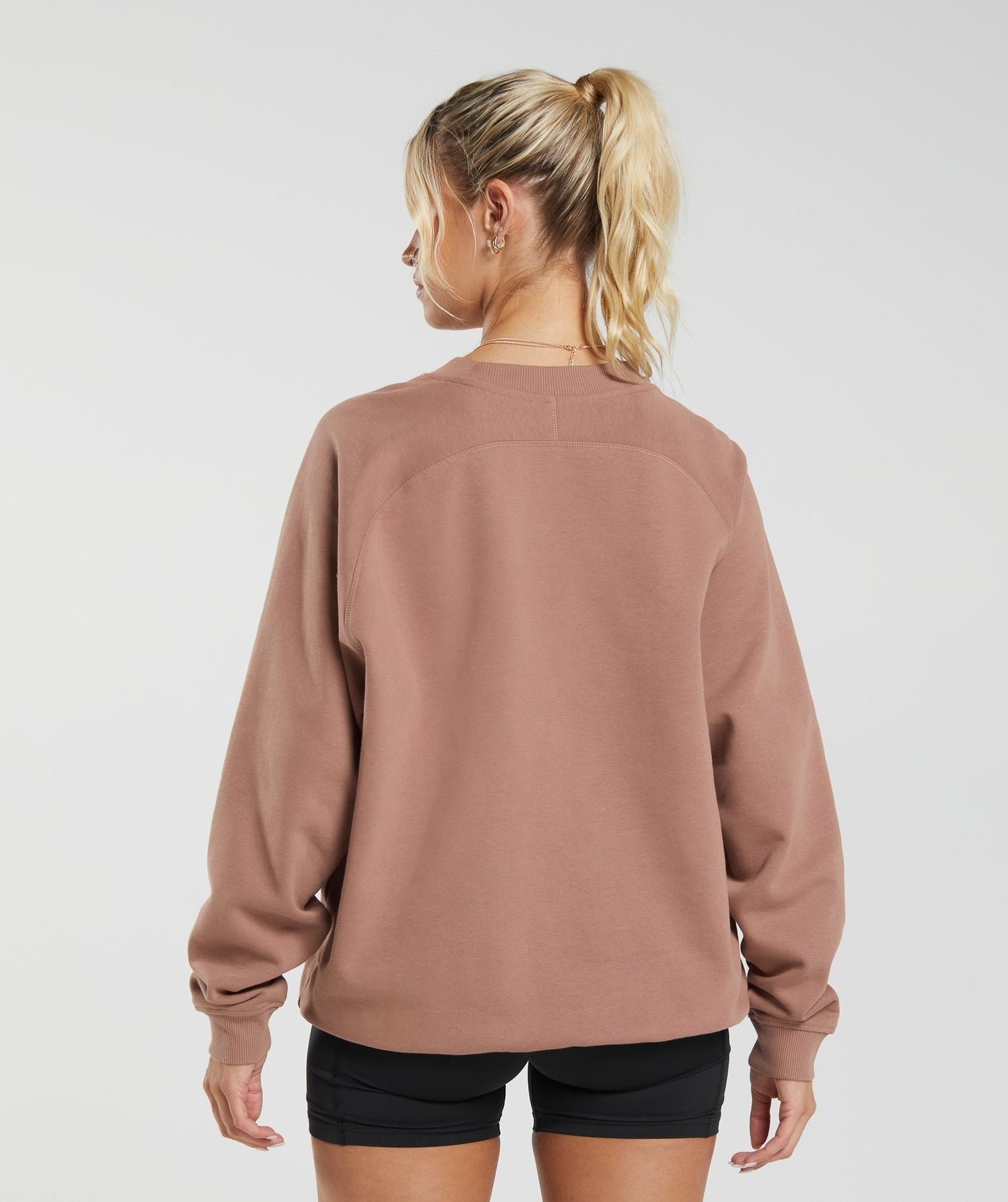 Gymshark Training Oversized Fleece Sweatshirt - Taupe Brown