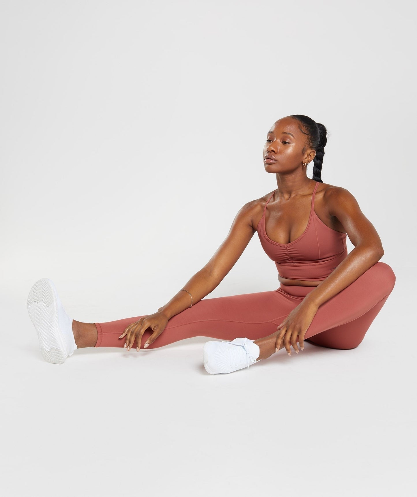 Gymshark ELEVATE LONGLINE SPORTS BRA - Rose Brown